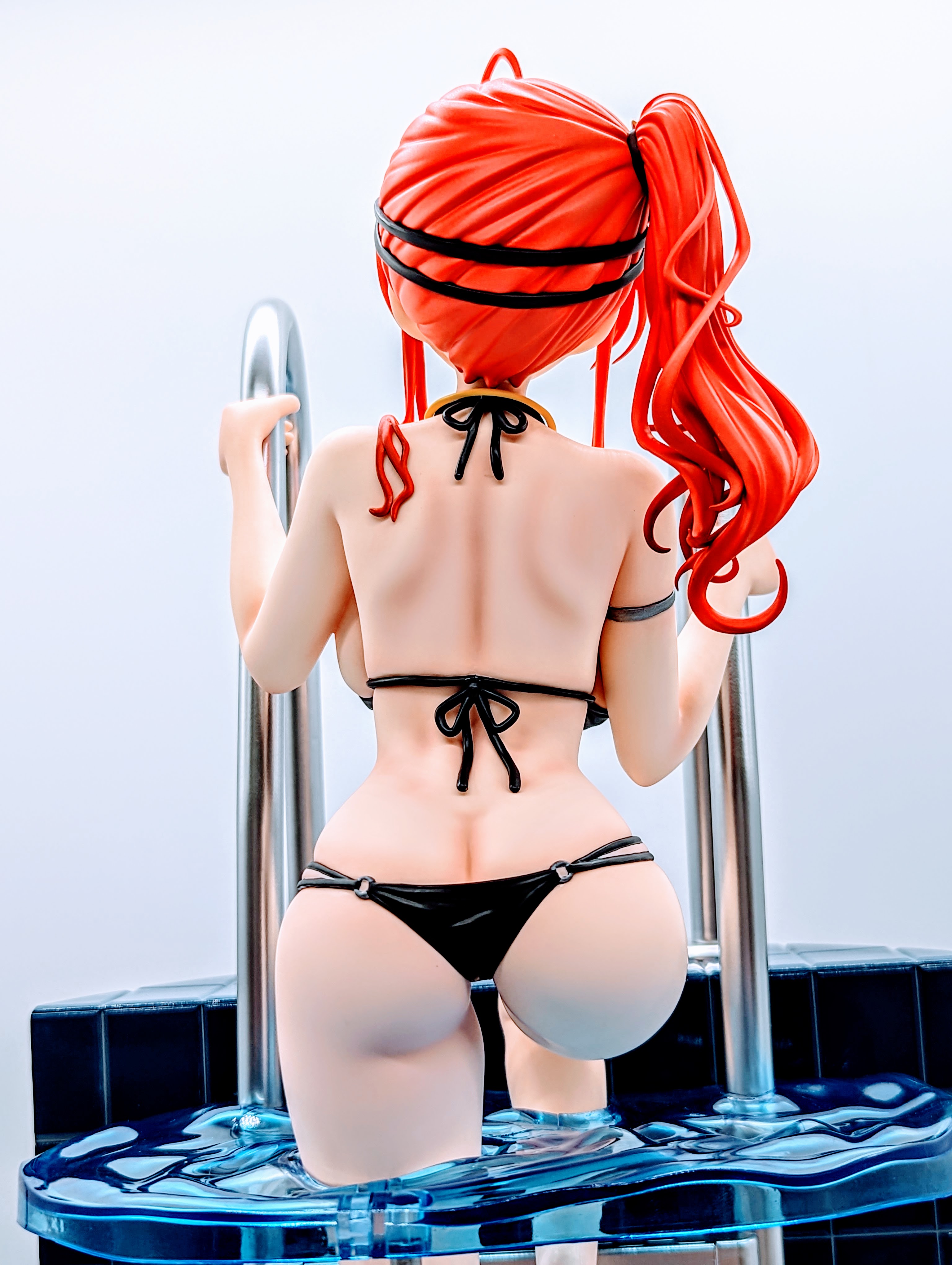 Zara B-style Back View Photo