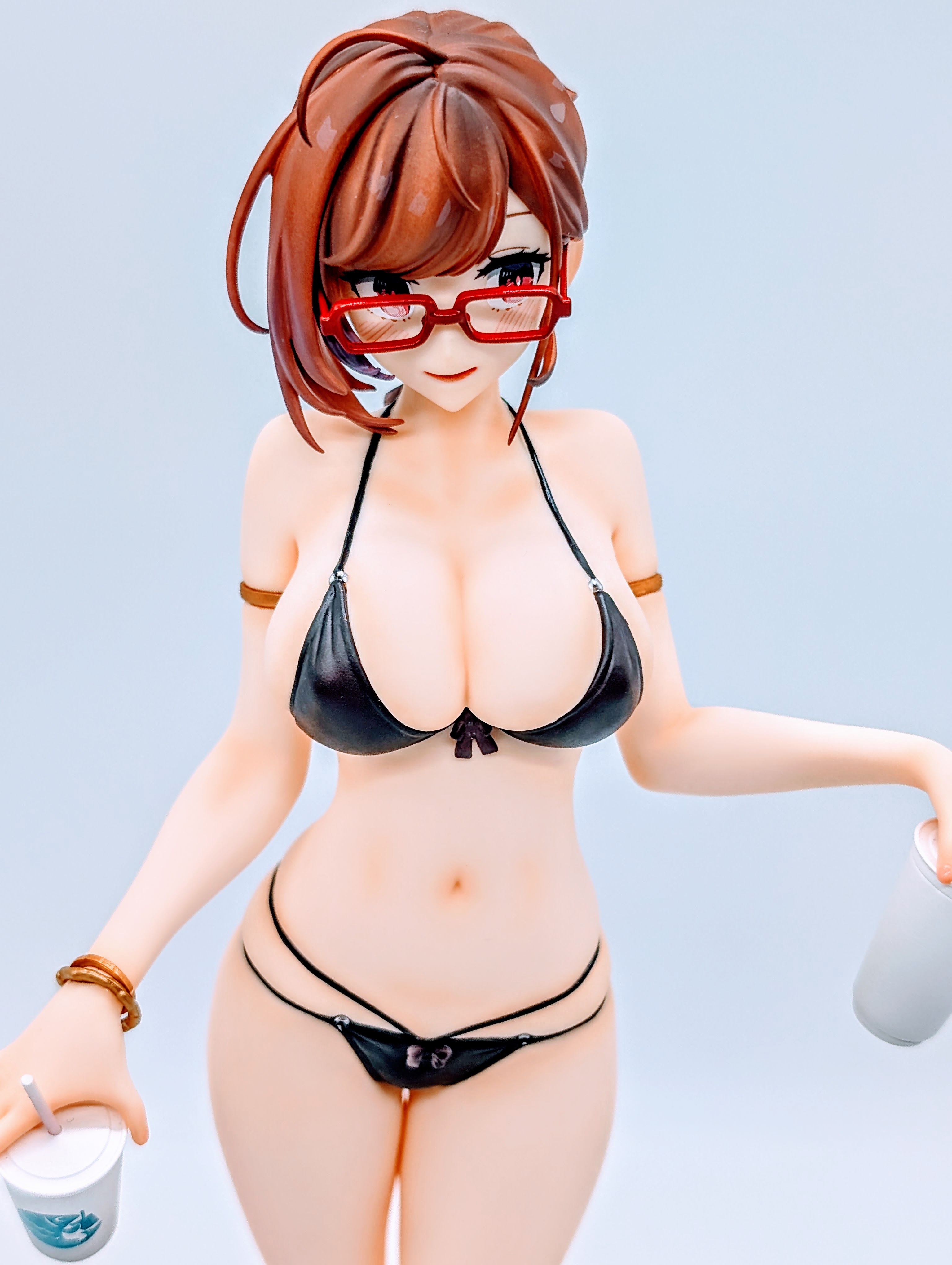 Nearsighted Sister high-angle front showing neckline and shoulders