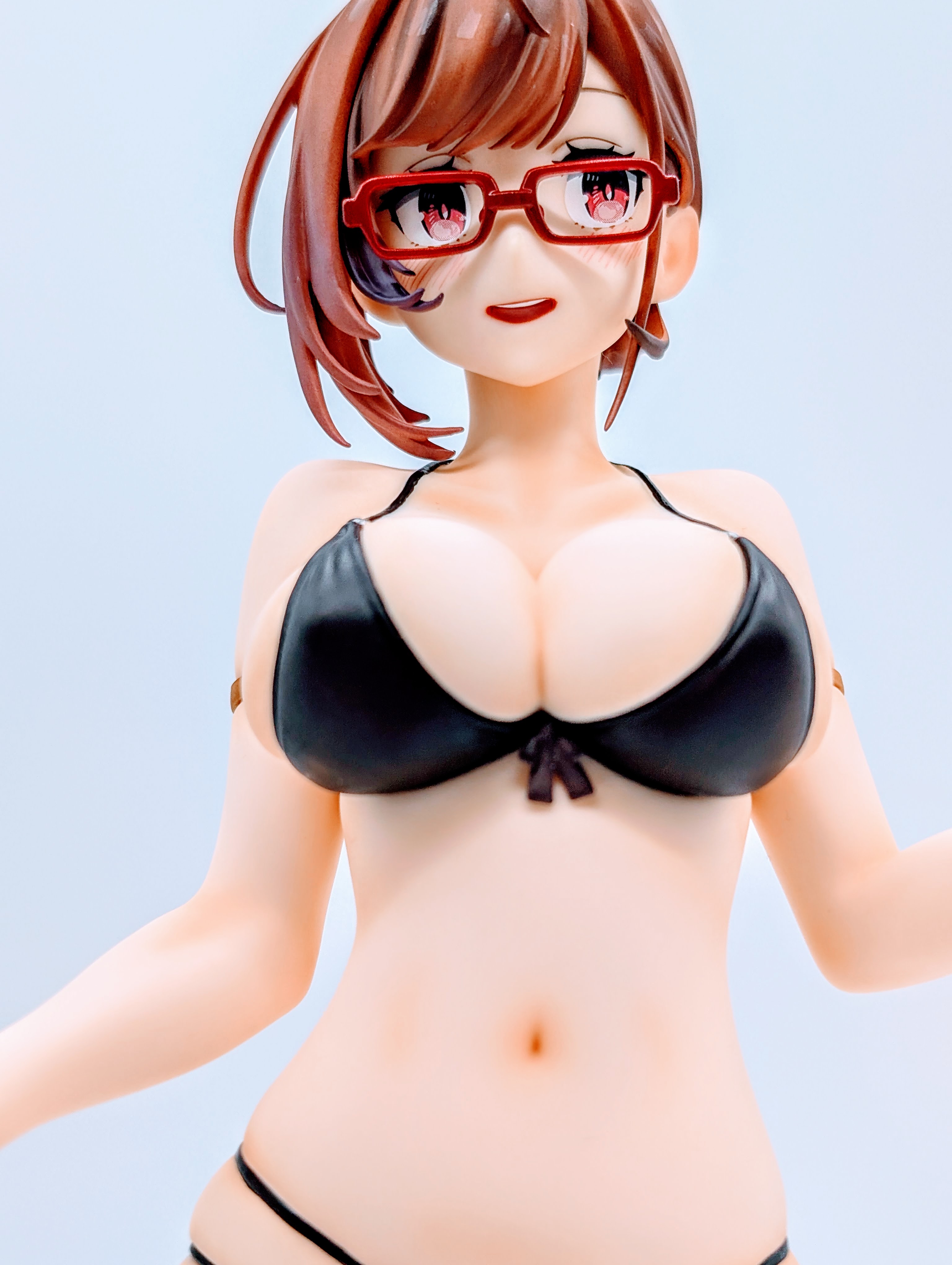 Nearsighted Sister bust and neckline detail