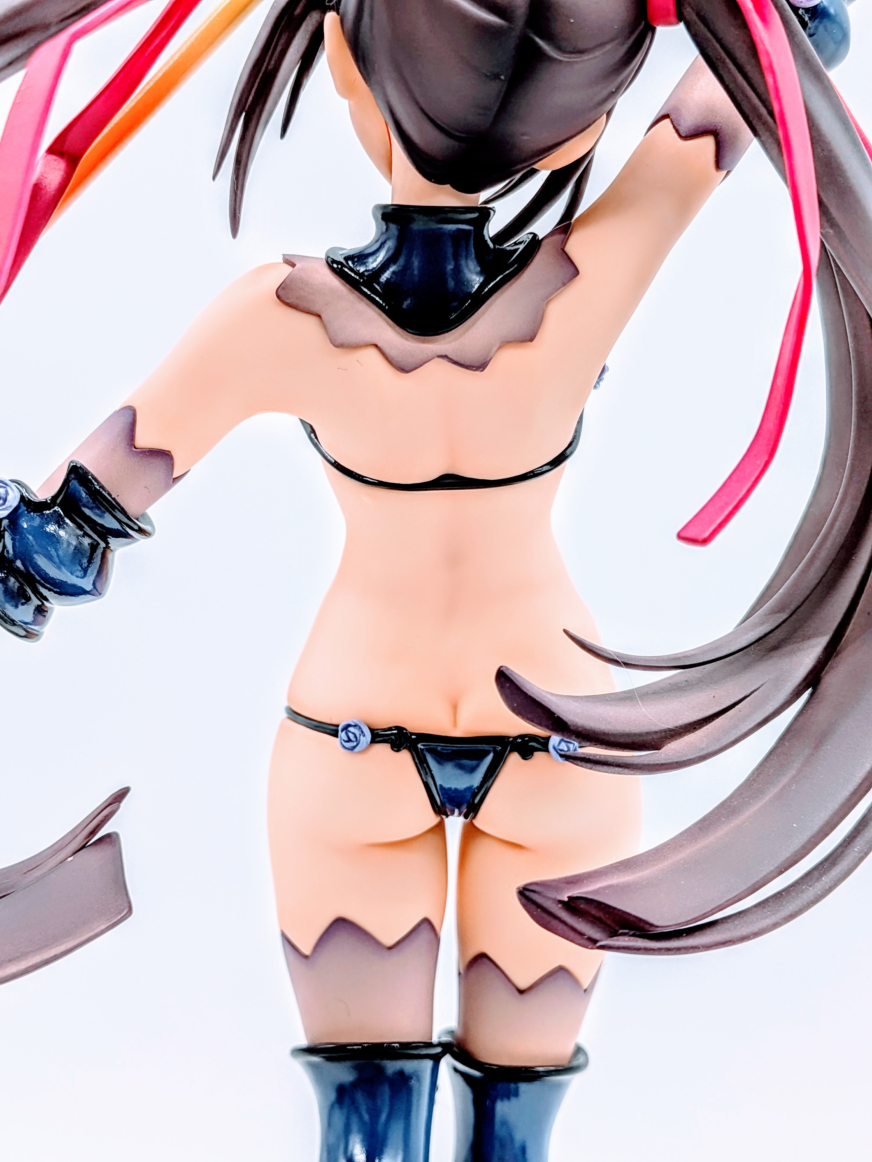 Kurumi Tokisaki rear low angle showing hip slit and armor