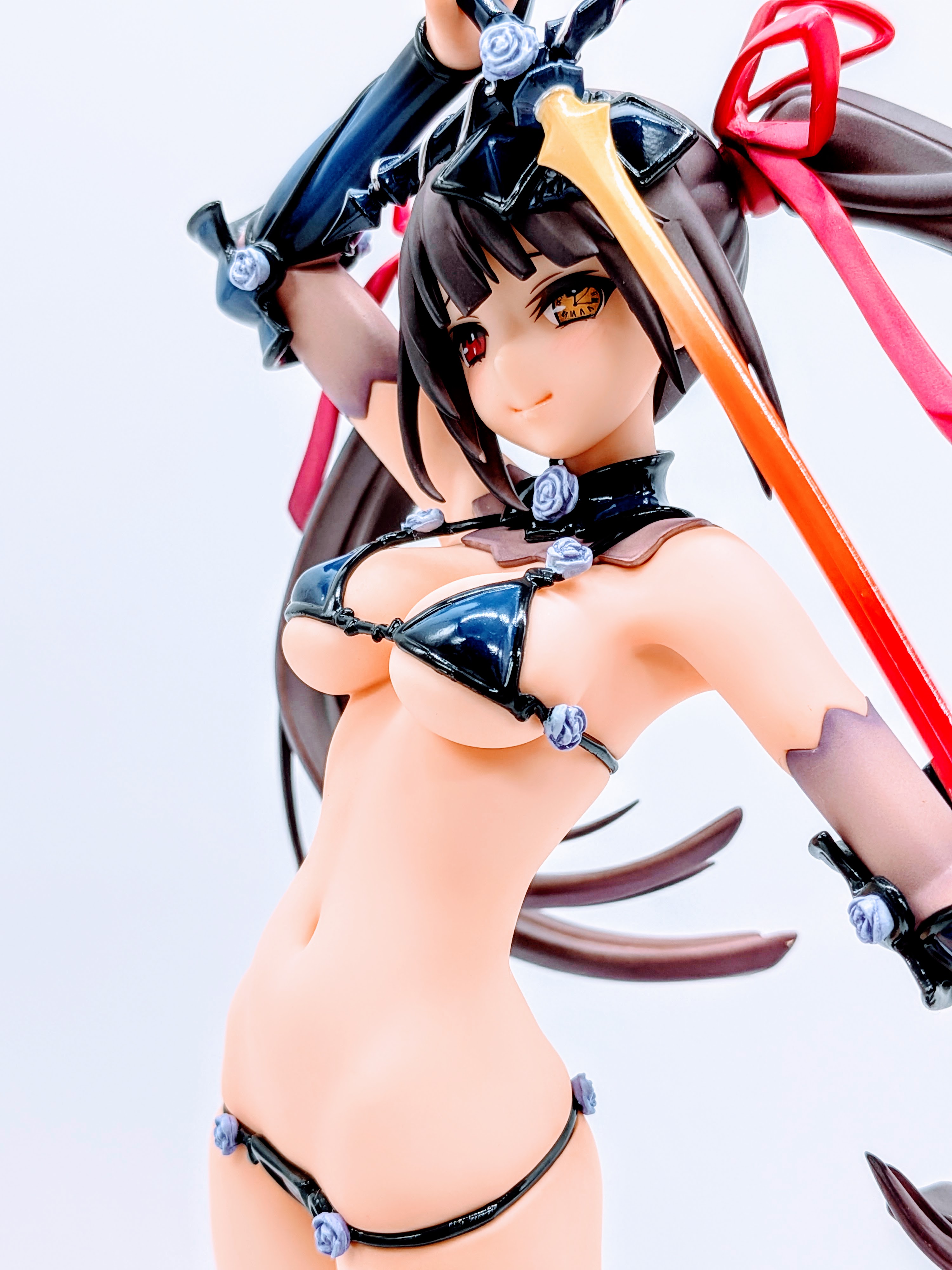 Kurumi Tokisaki side angle showing S-curve and hair flow