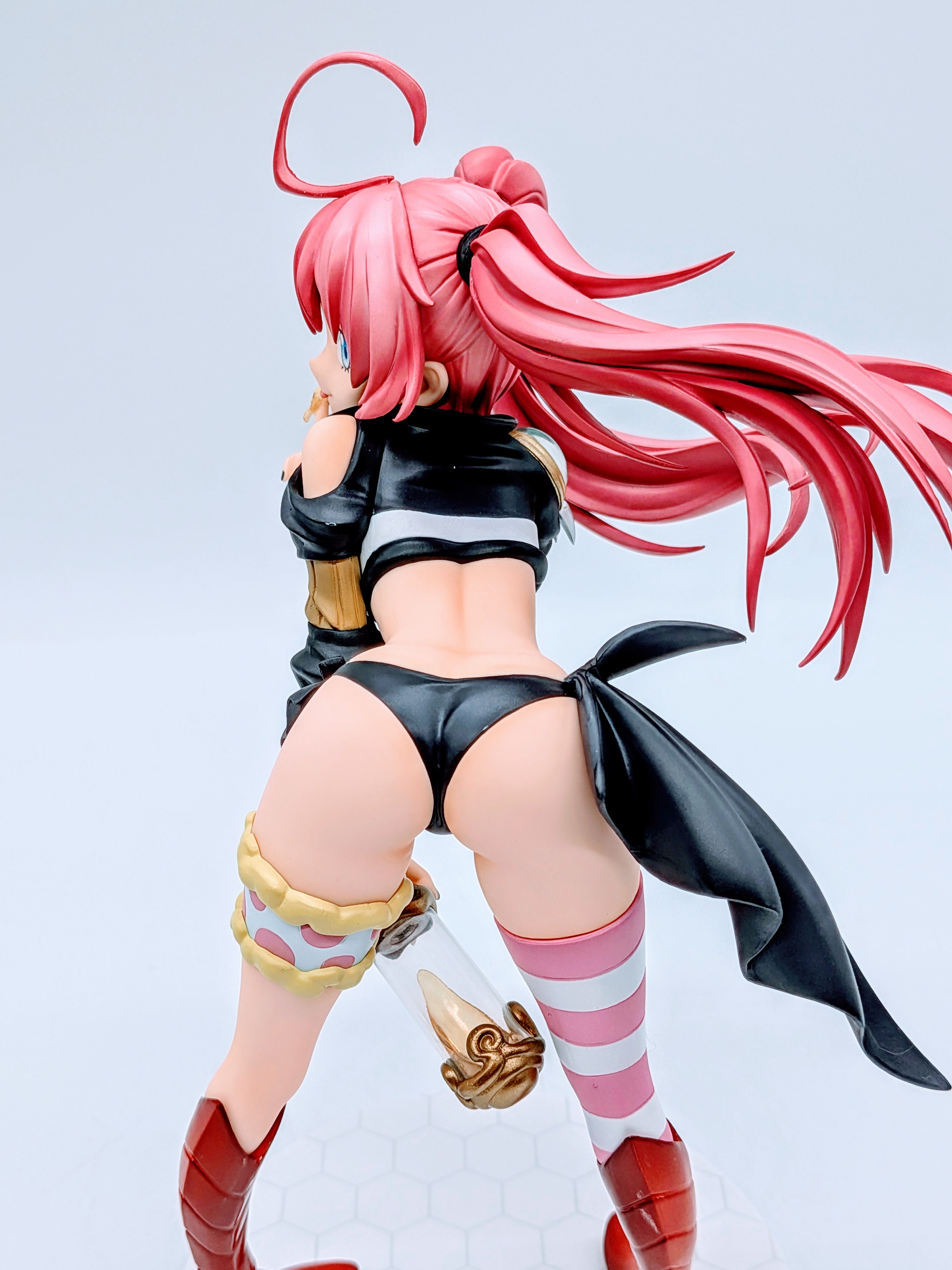 Milim back view from above