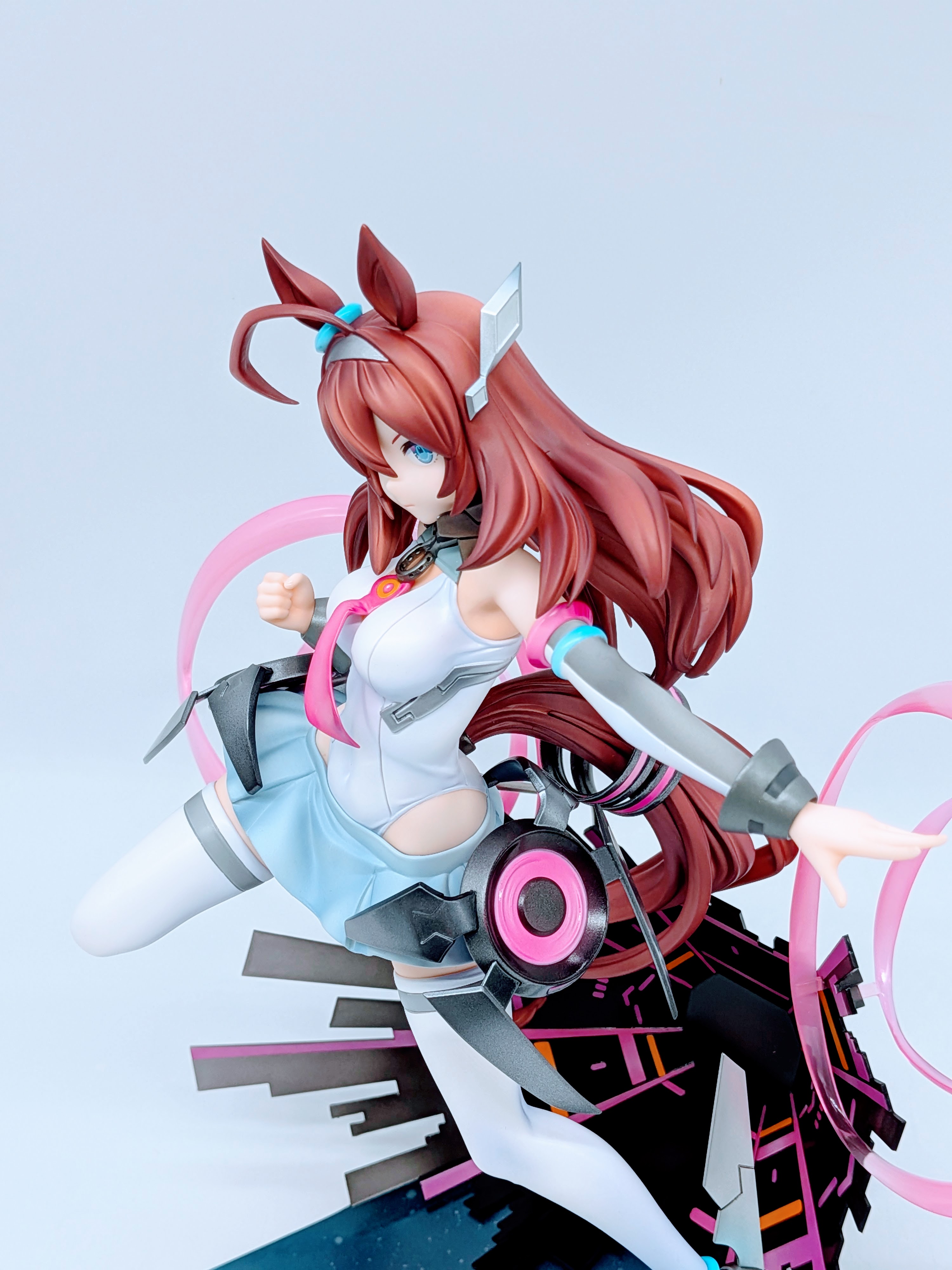 Three-quarter side shot of Mihono Bourbon showing mechanical effects behind her