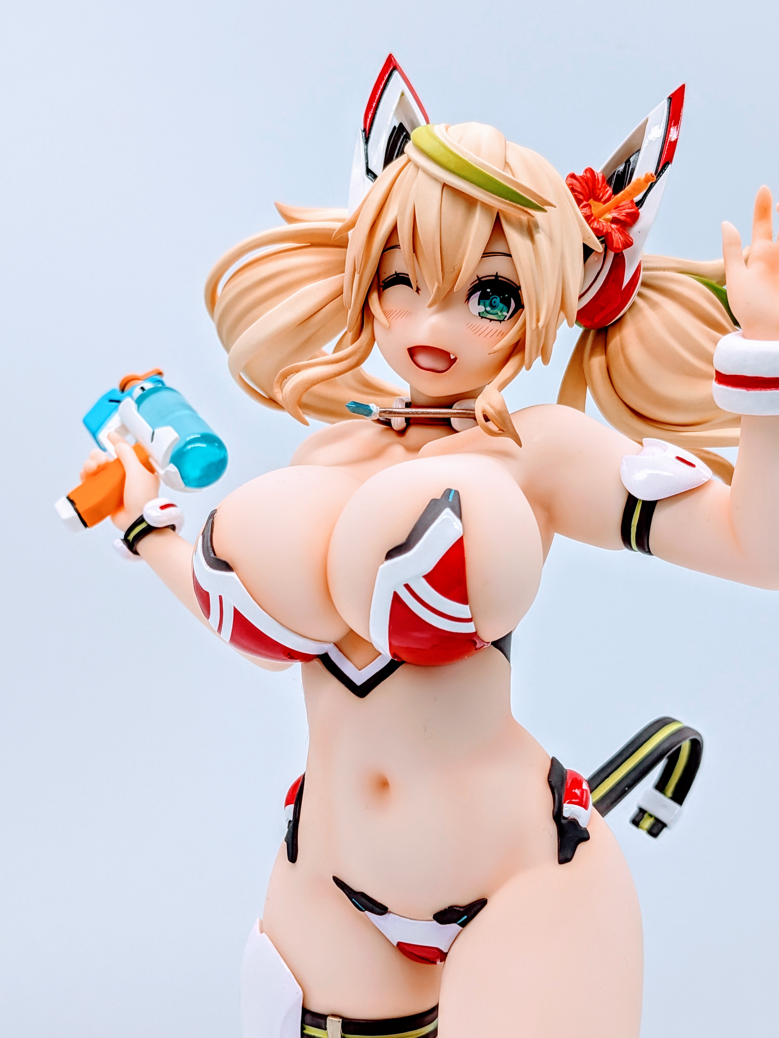 Close-up of Sunshine Gene feet and water-style base surface