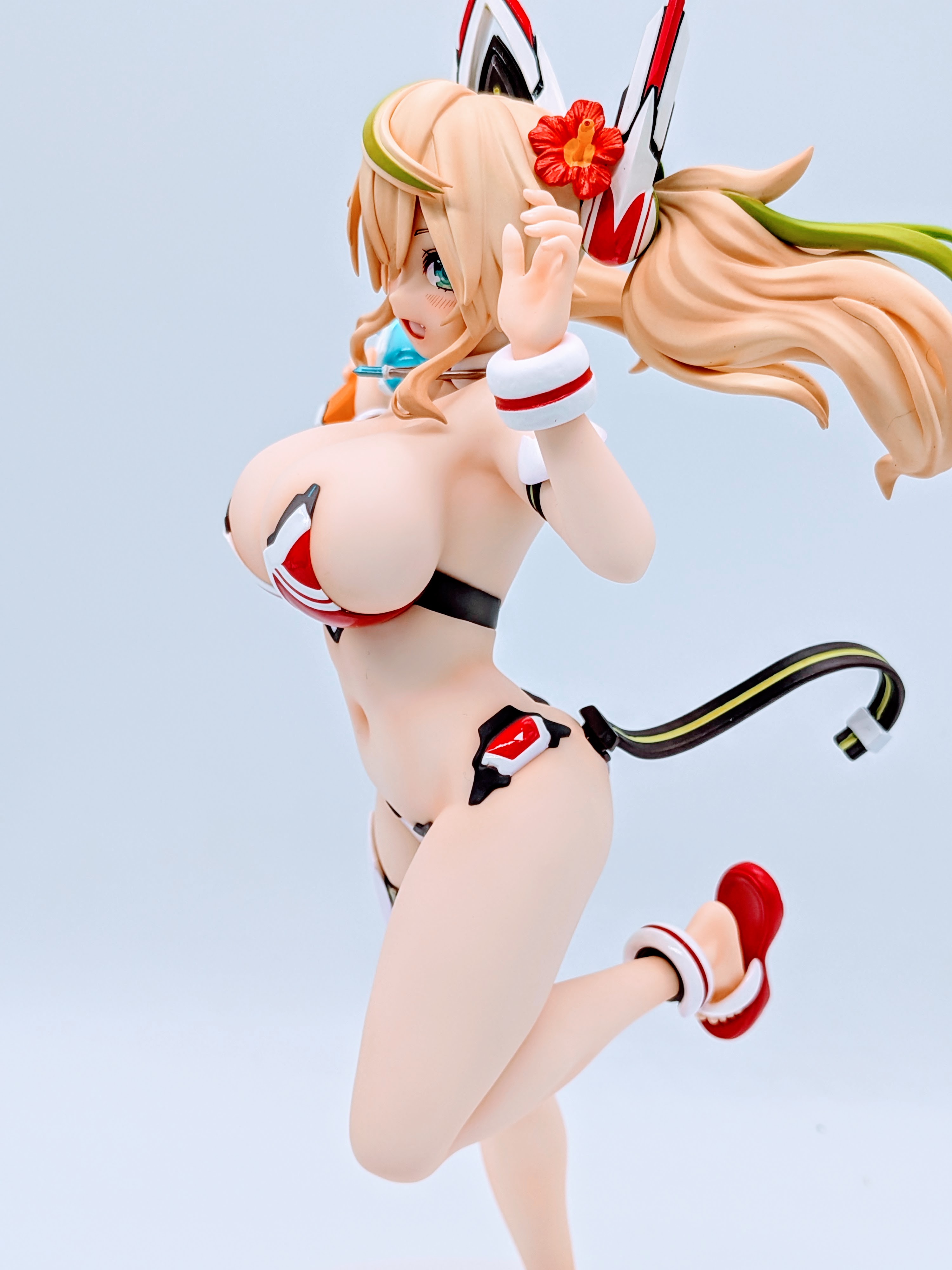 Side close-up of Sunshine Gene legs and base connection