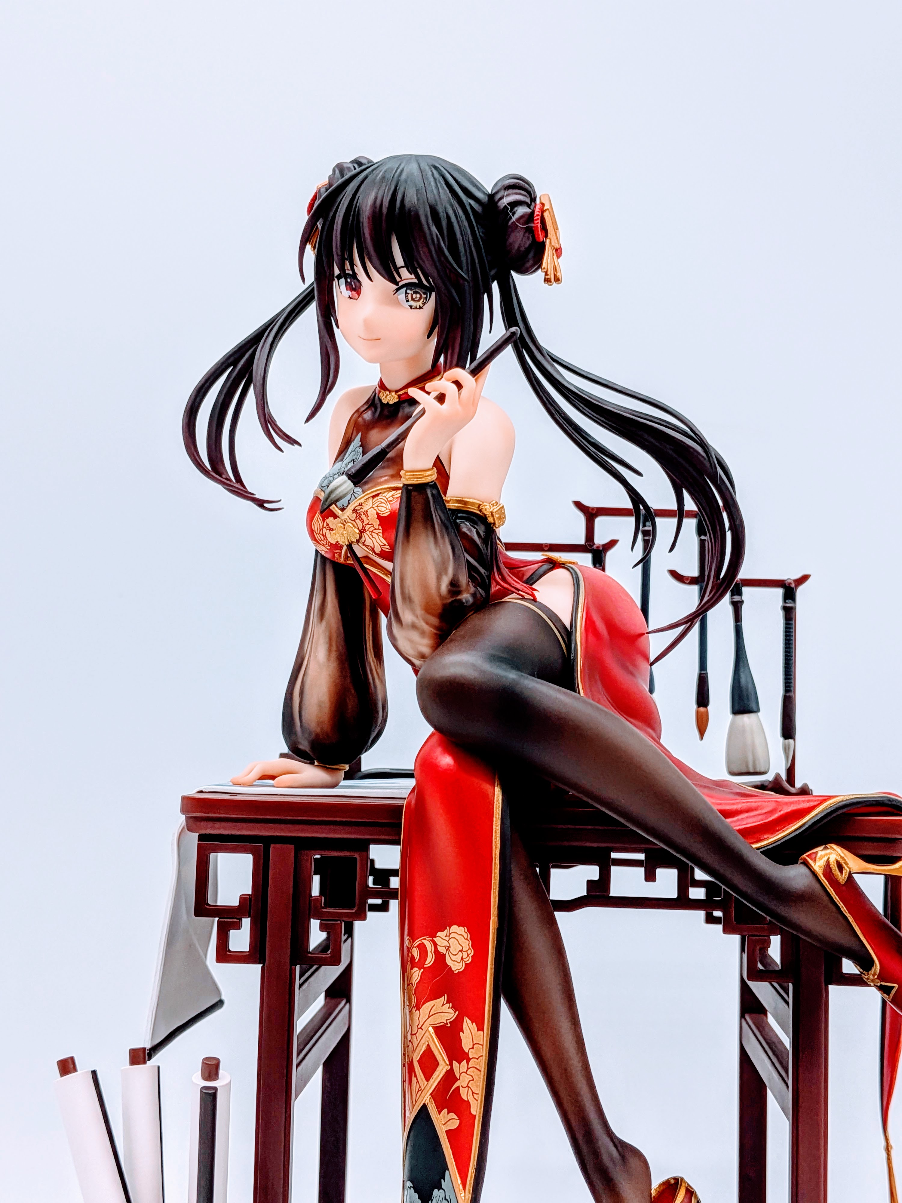 Side bust close-up of Kurumi Tokisaki showing chest profile and tight dress