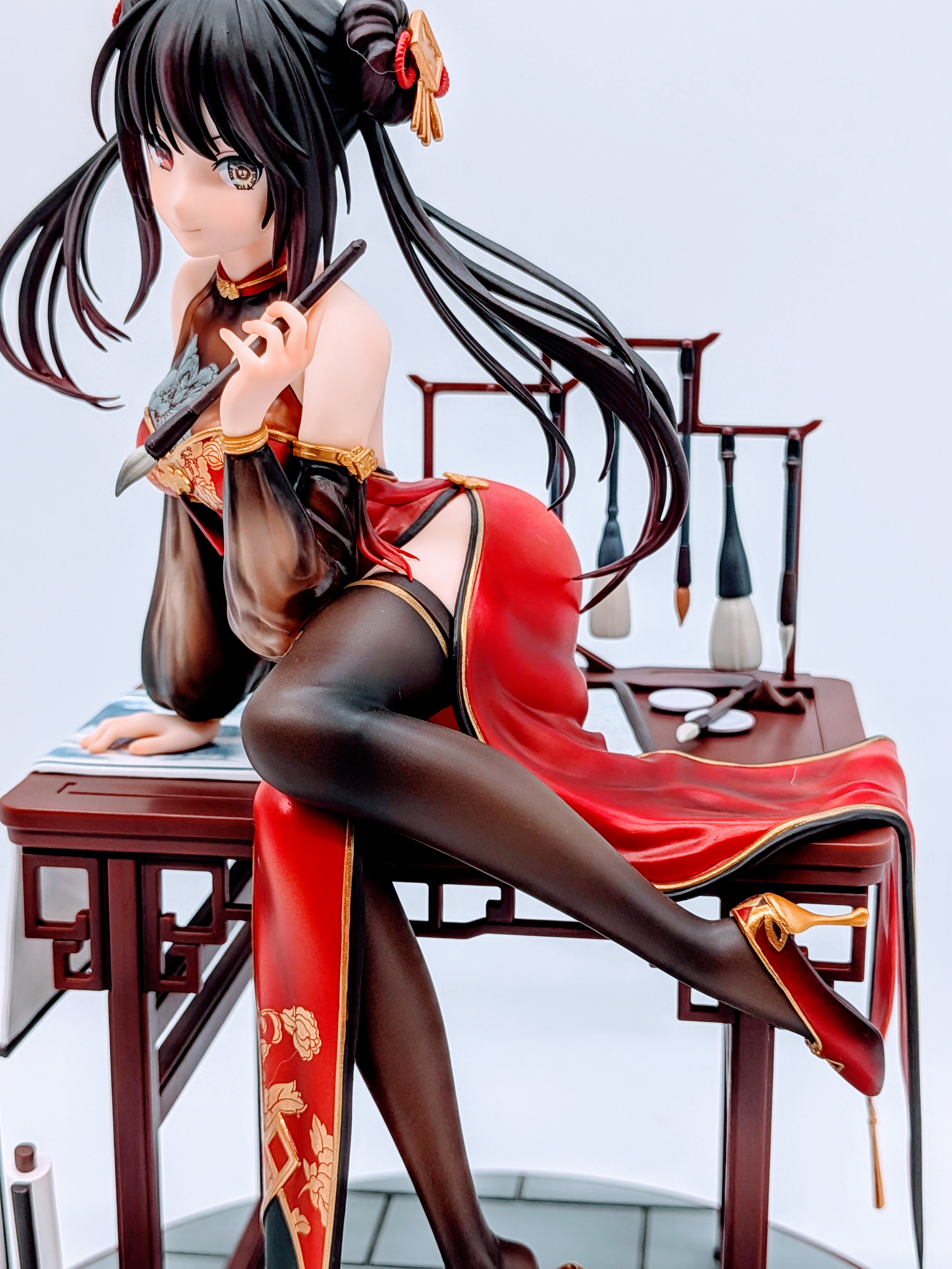 Front-angled close-up of Kurumi Tokisaki legs and dress slit
