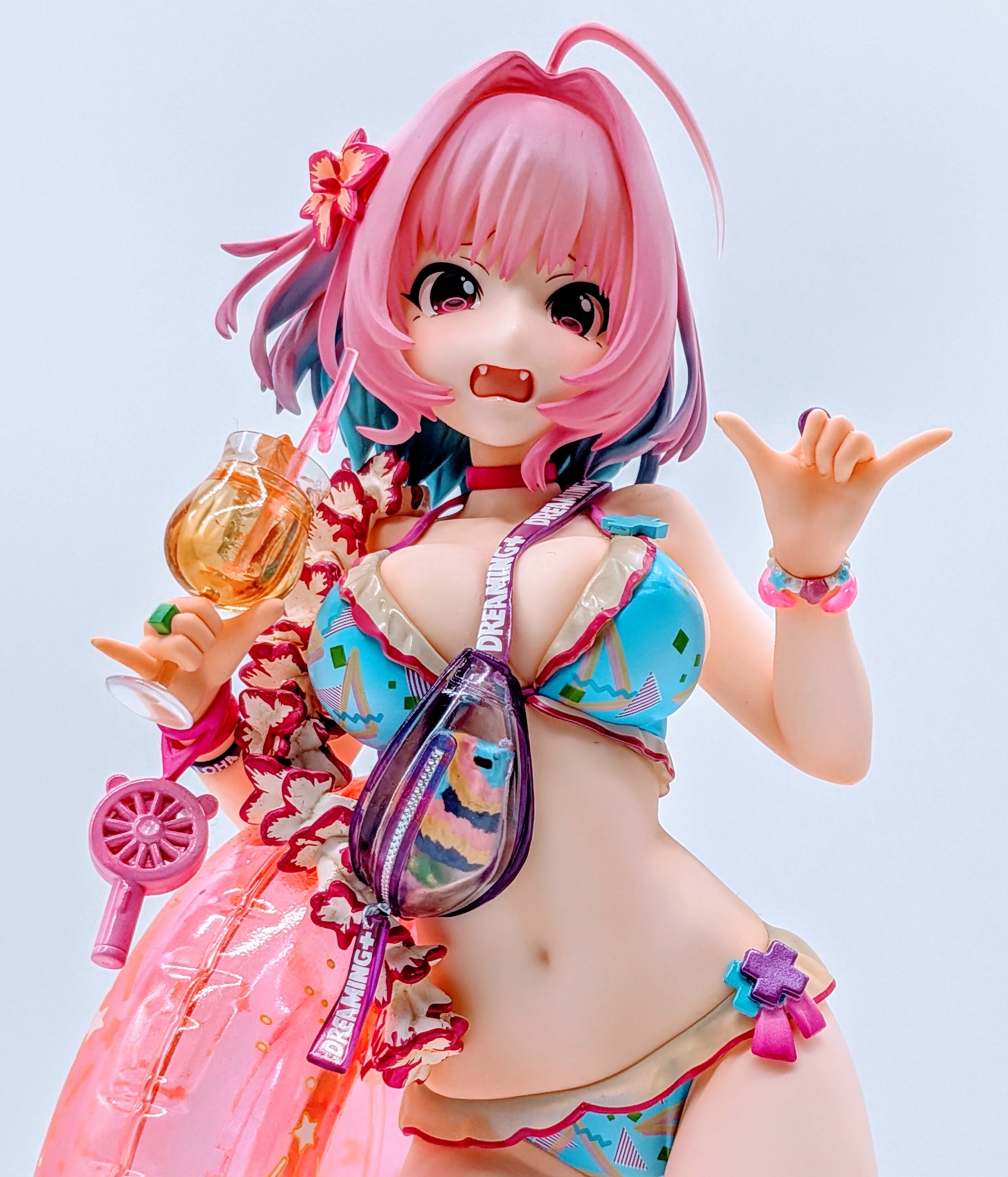 Close-up of Yumemi Riamu waist and bikini bottom