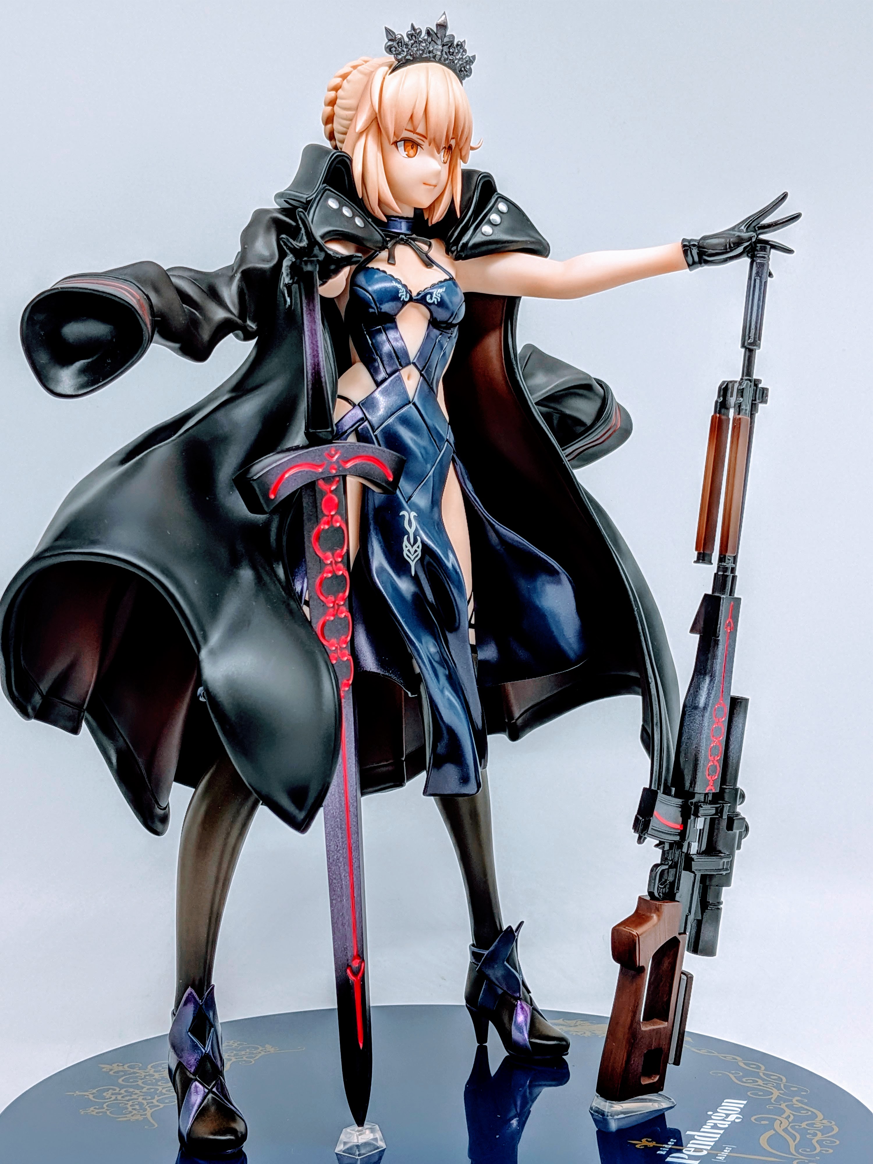 Close-up of Rider Altria Pendragon Alter sword and costume
