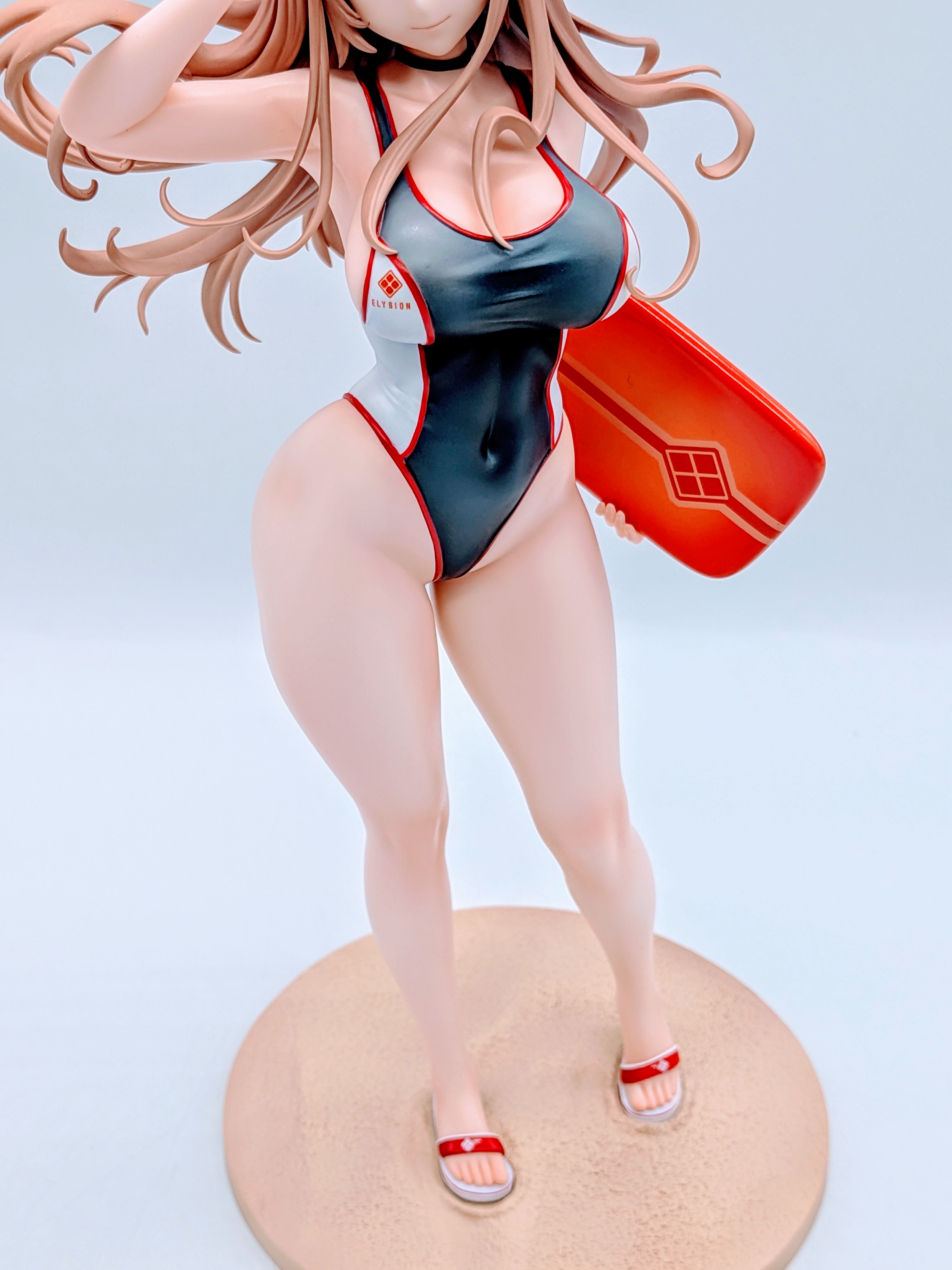 Front close-up of Rapi Classic Vacation figure torso and hips
