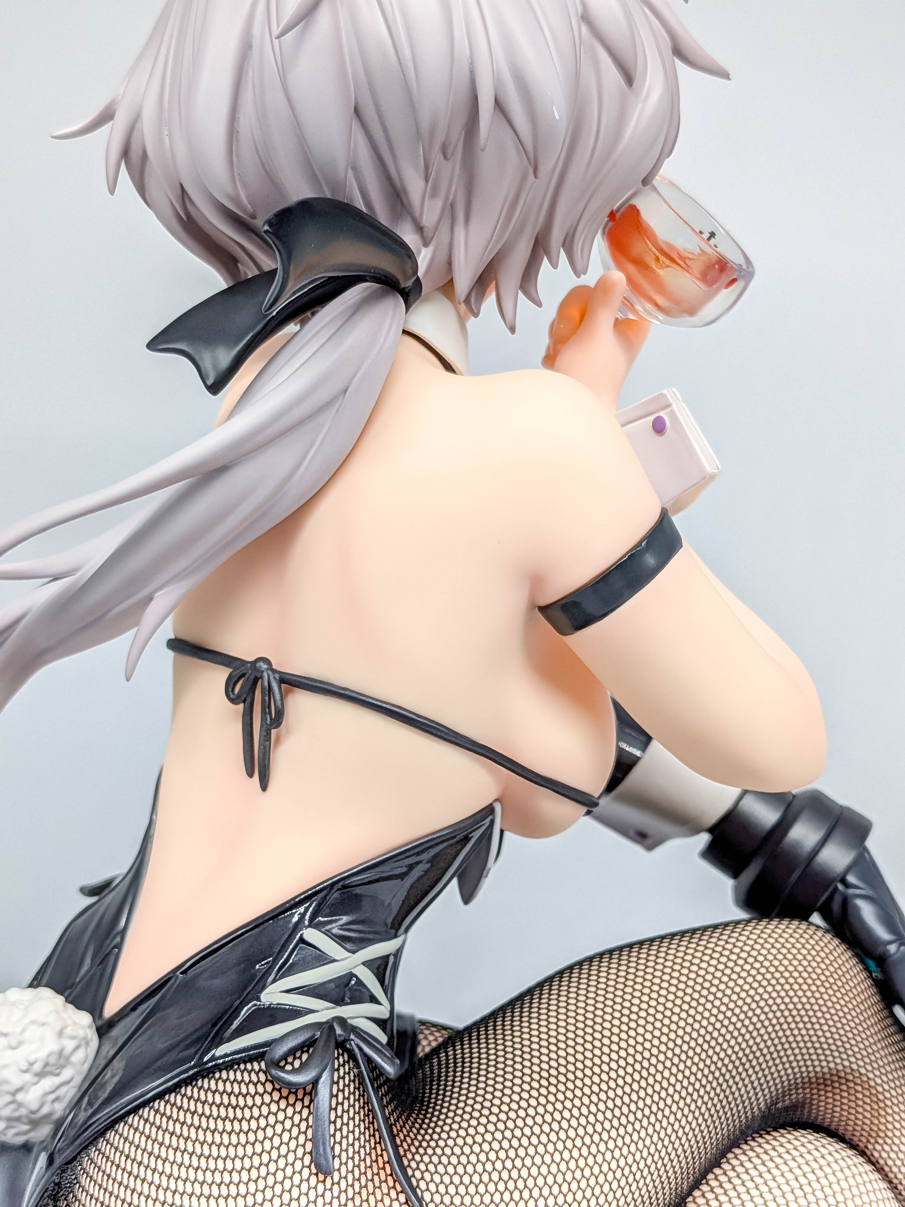 Reno Bunnino back close-up