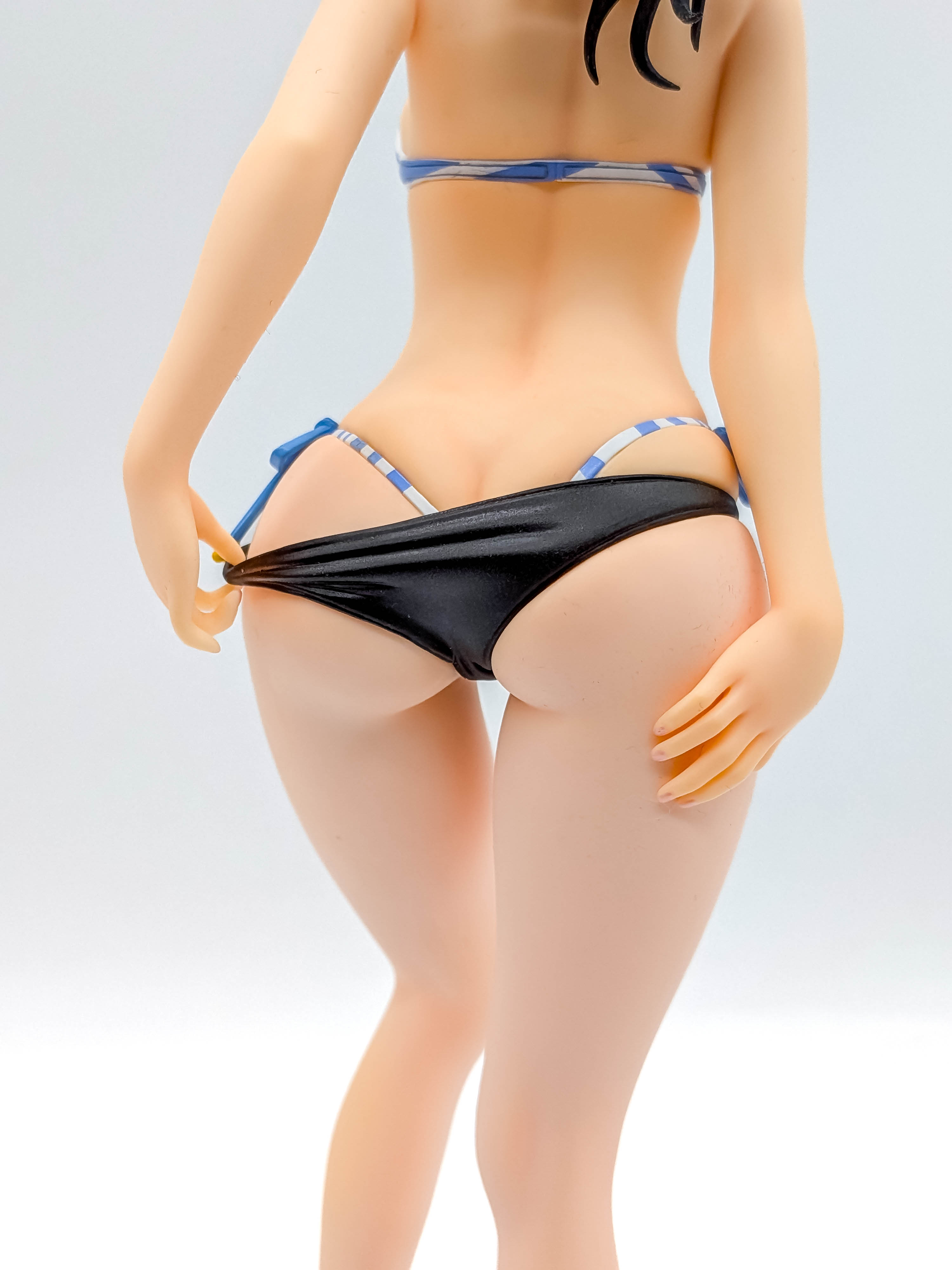 Rikka hip and butt close-up