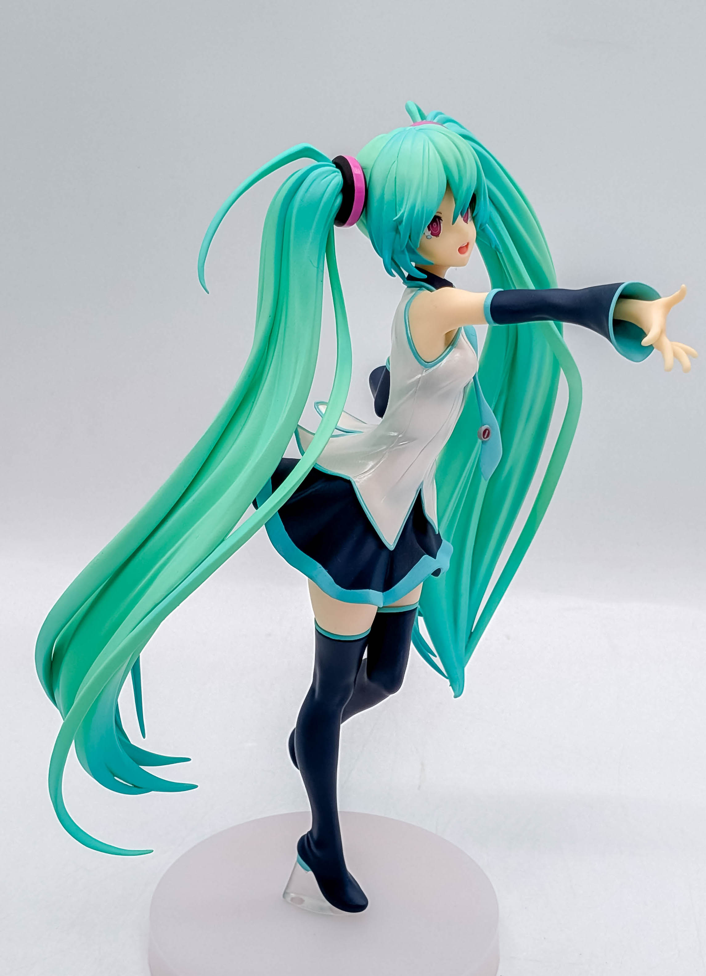 Hatsune Miku Because You're Here Ver. L side view with long twin-tails