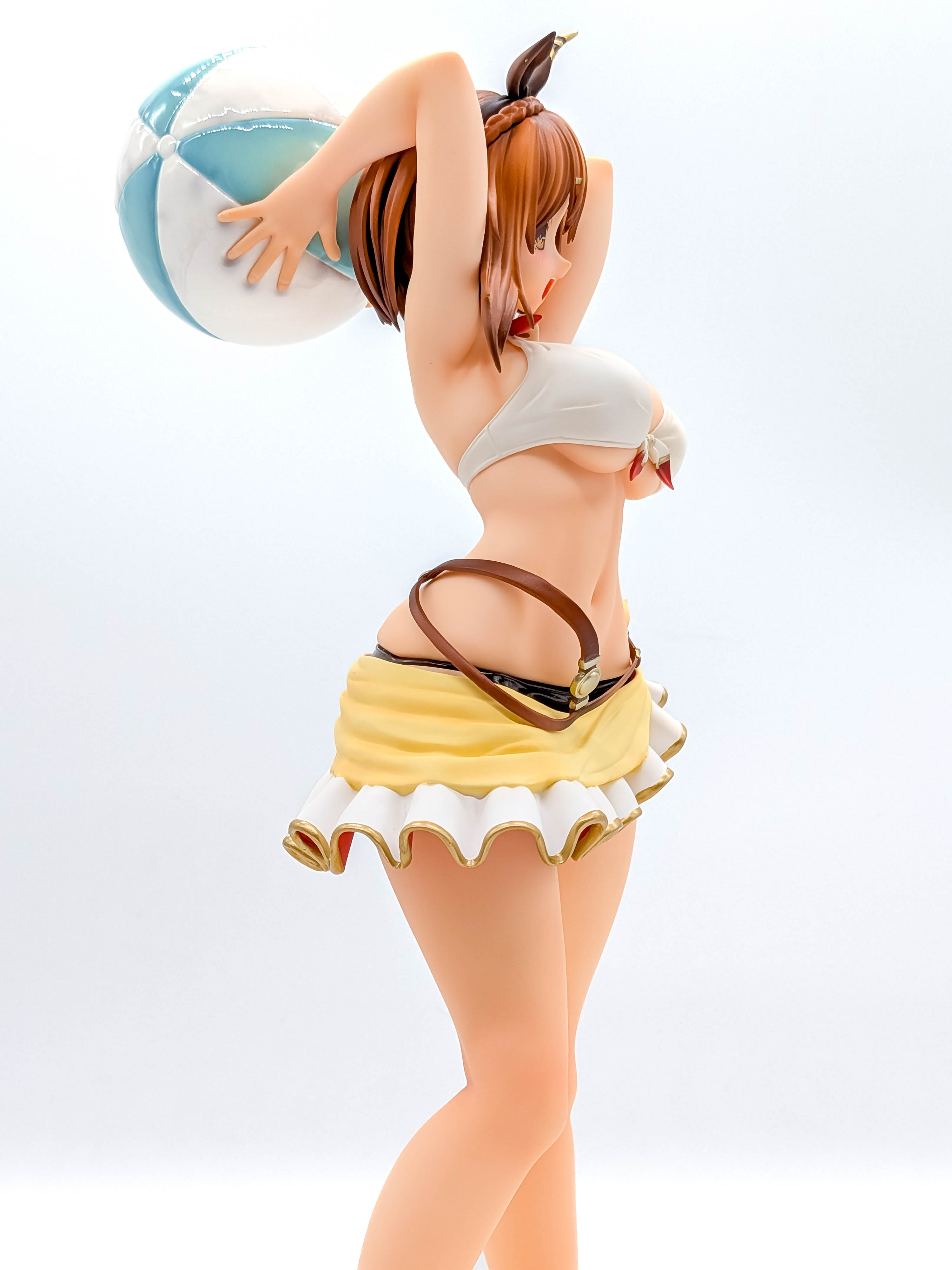 Ryza Sun-Kissed Swimsuit Ver full side view