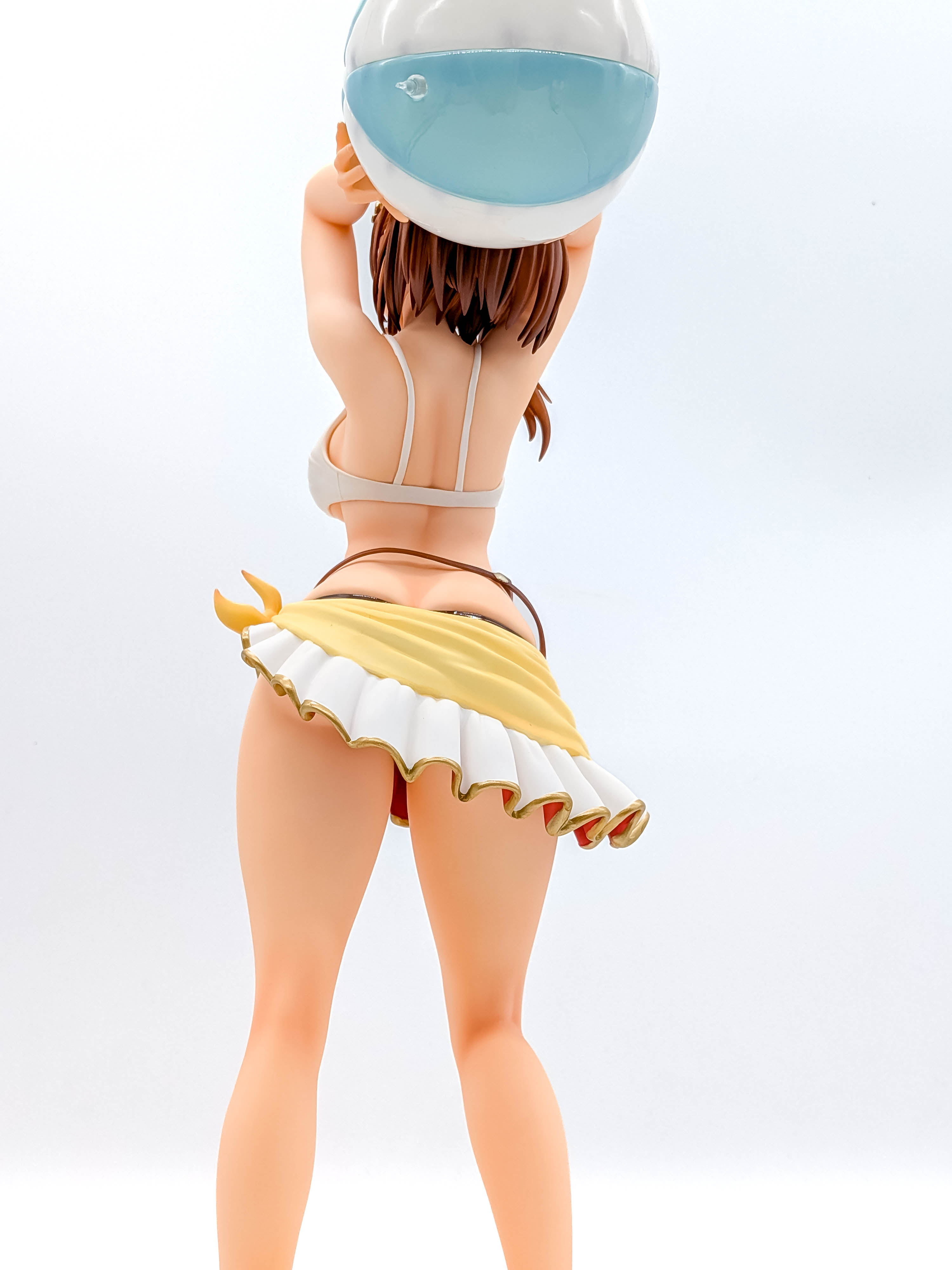 Ryza Sun-Kissed Swimsuit Ver rear full-body low angle