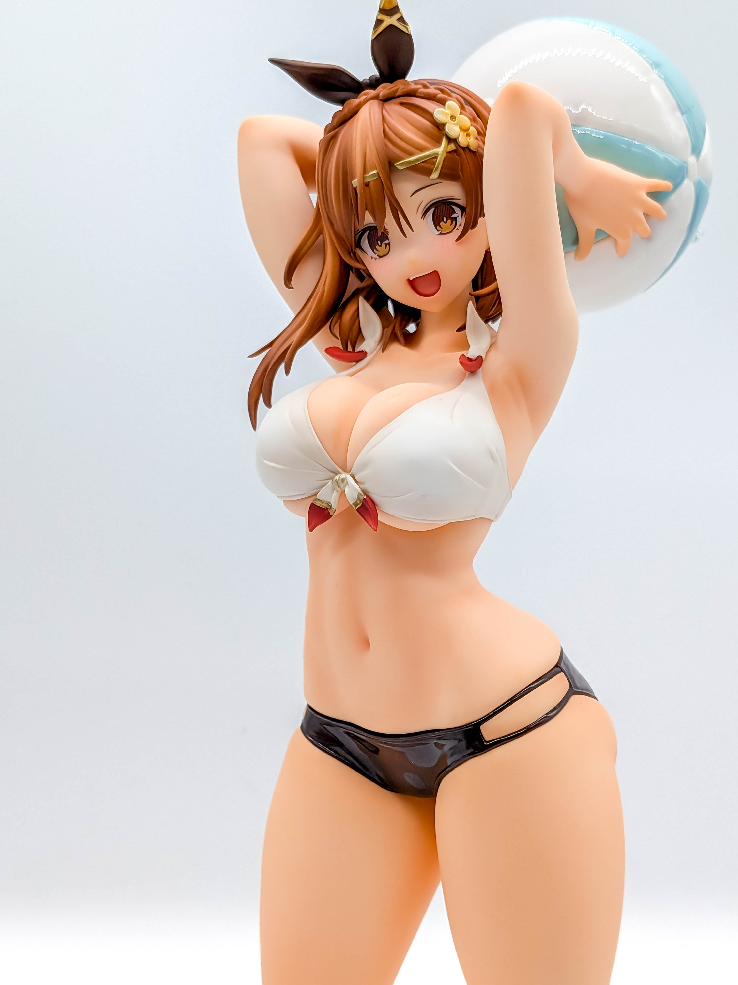 Ryza Sun-Kissed Swimsuit Ver skirt-off front angle