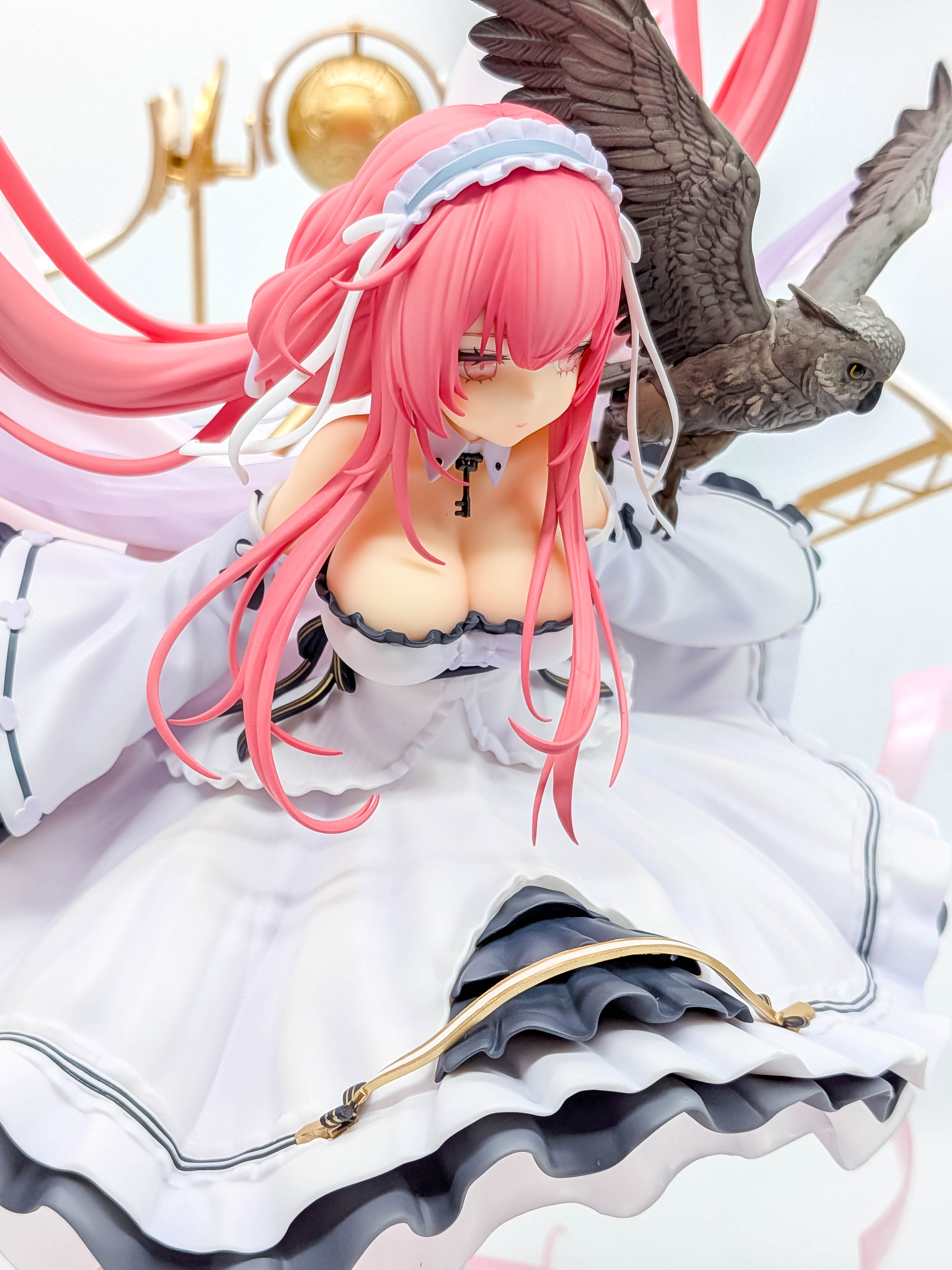 Perseus figure upper-body and detailed owl close-up