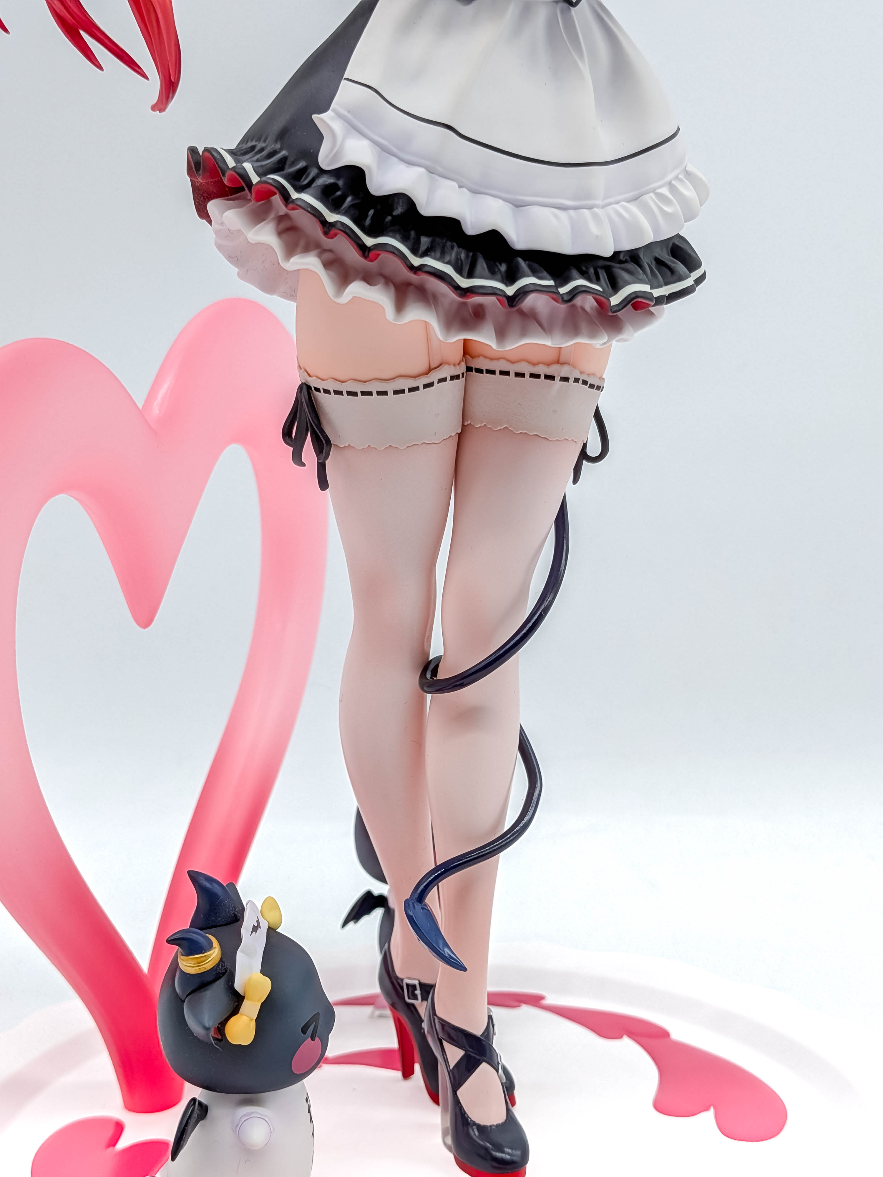 Yuzuki Choco figure skirt stockings and tail close-up