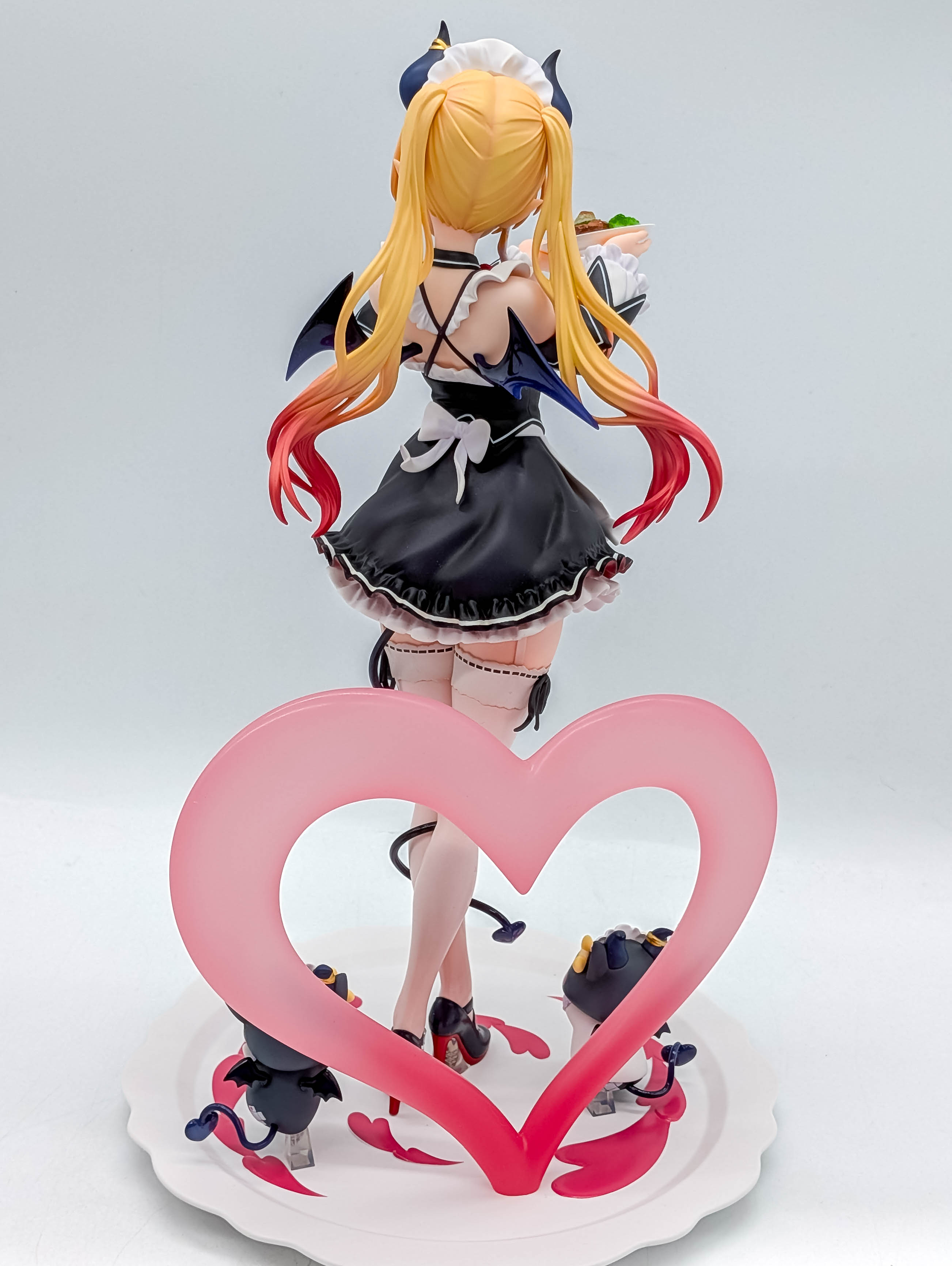 Yuzuki Choco Maid Outfit Ver. figure full rear view