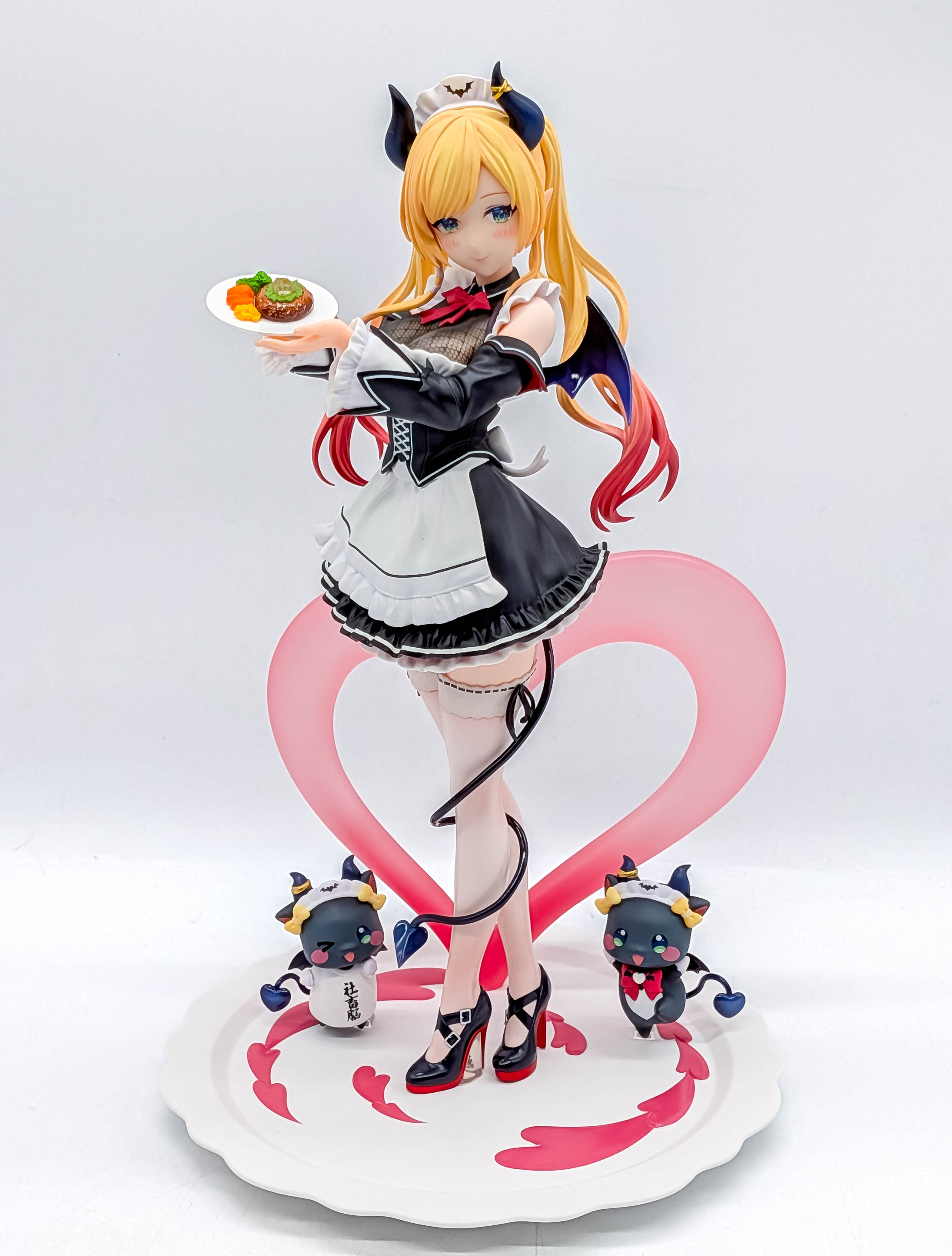 Yuzuki Choco Maid Outfit Ver. figure main full front view