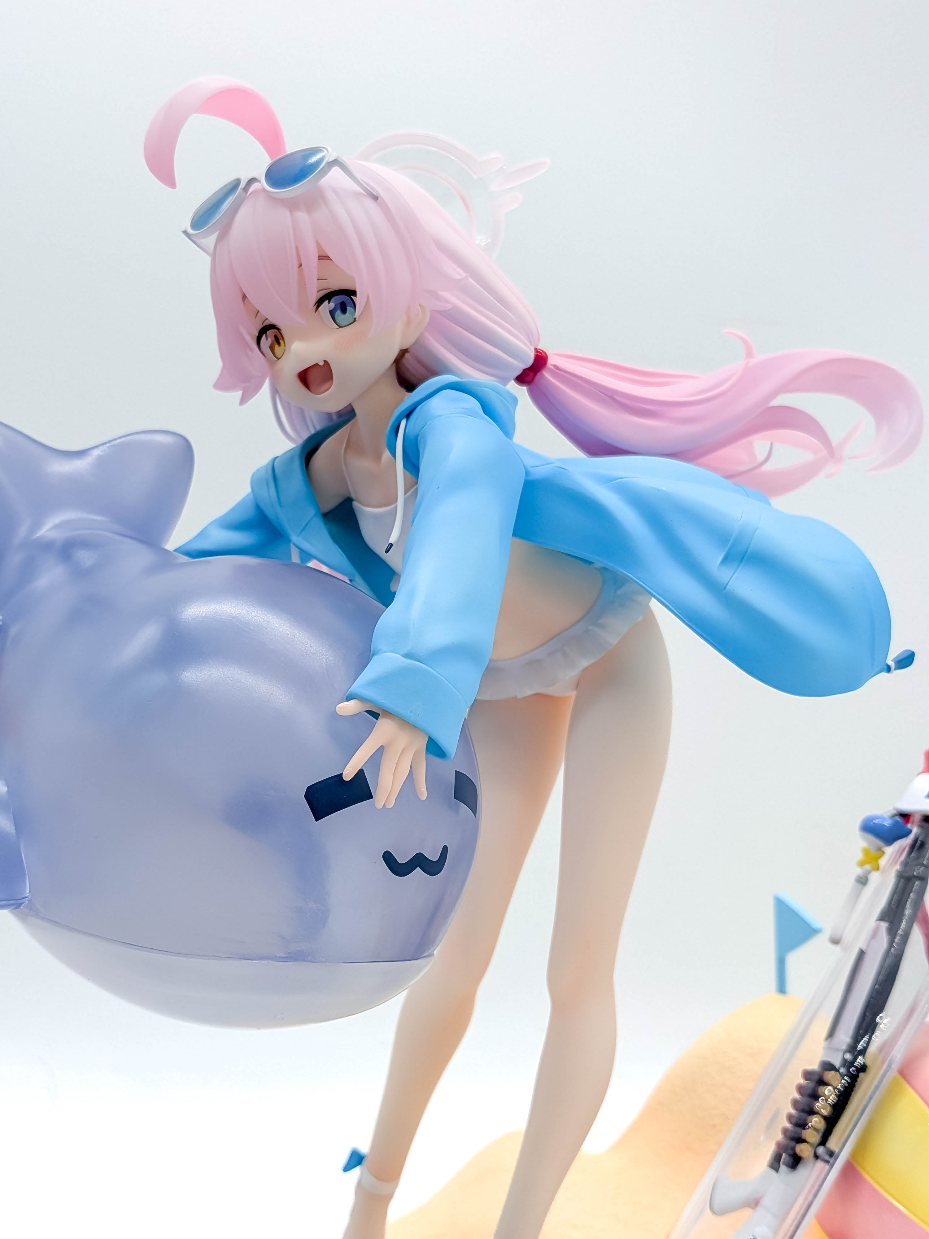 Hoshino Swimsuit front side angle with hair and hoodie