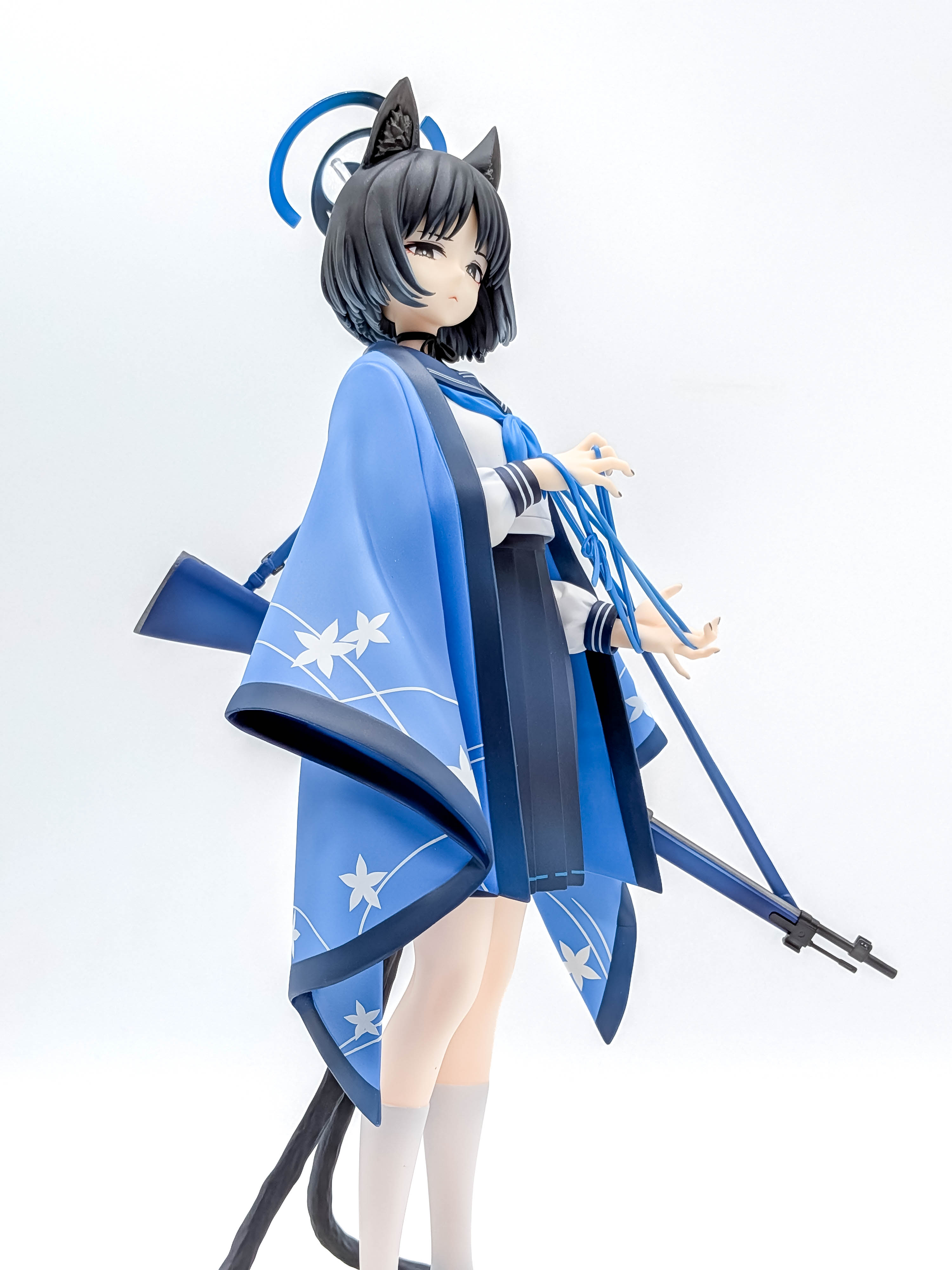 Kikyou figure low right-side view