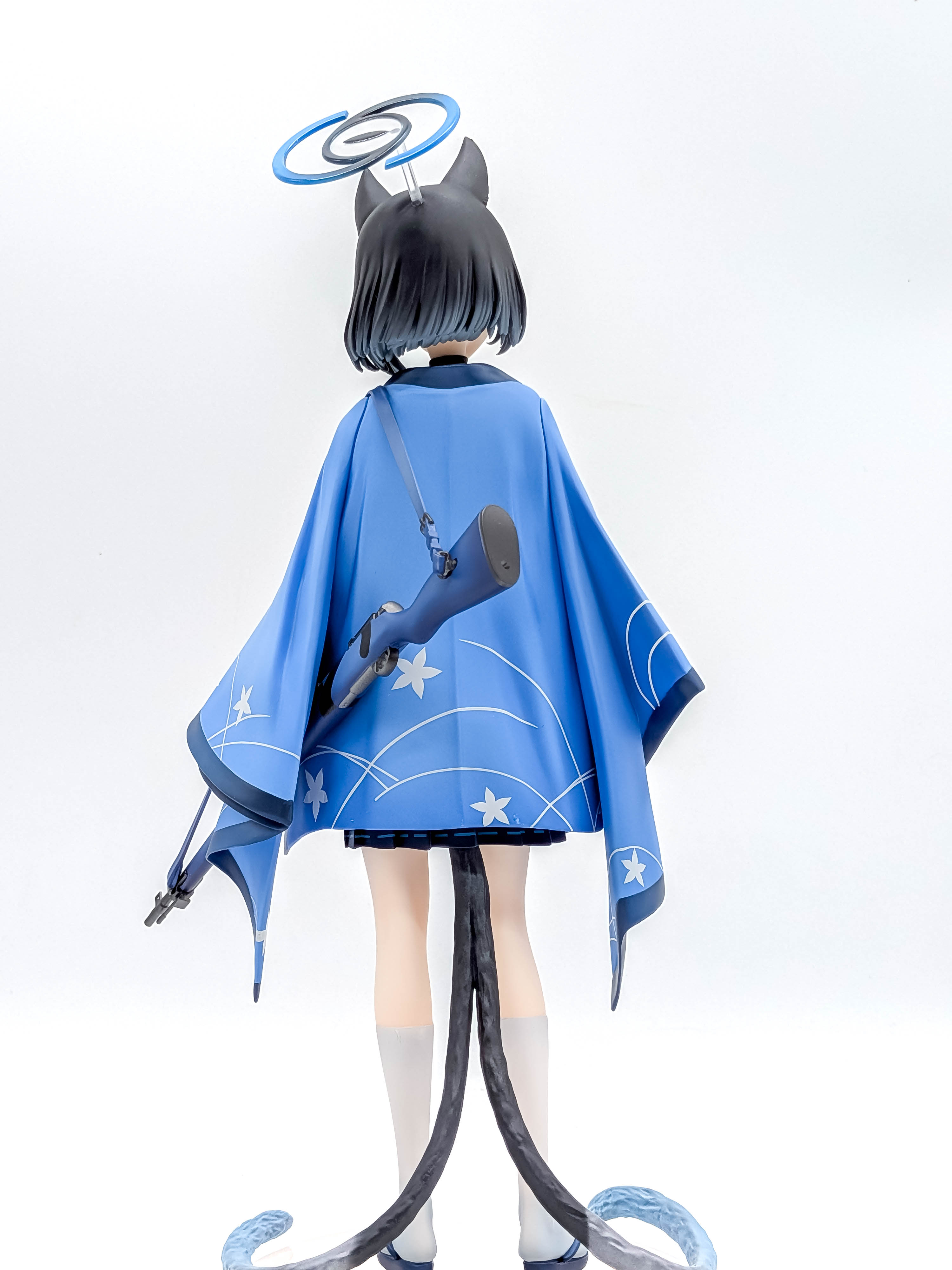 Kikyou figure rear haori rifle strap and forked tail detail
