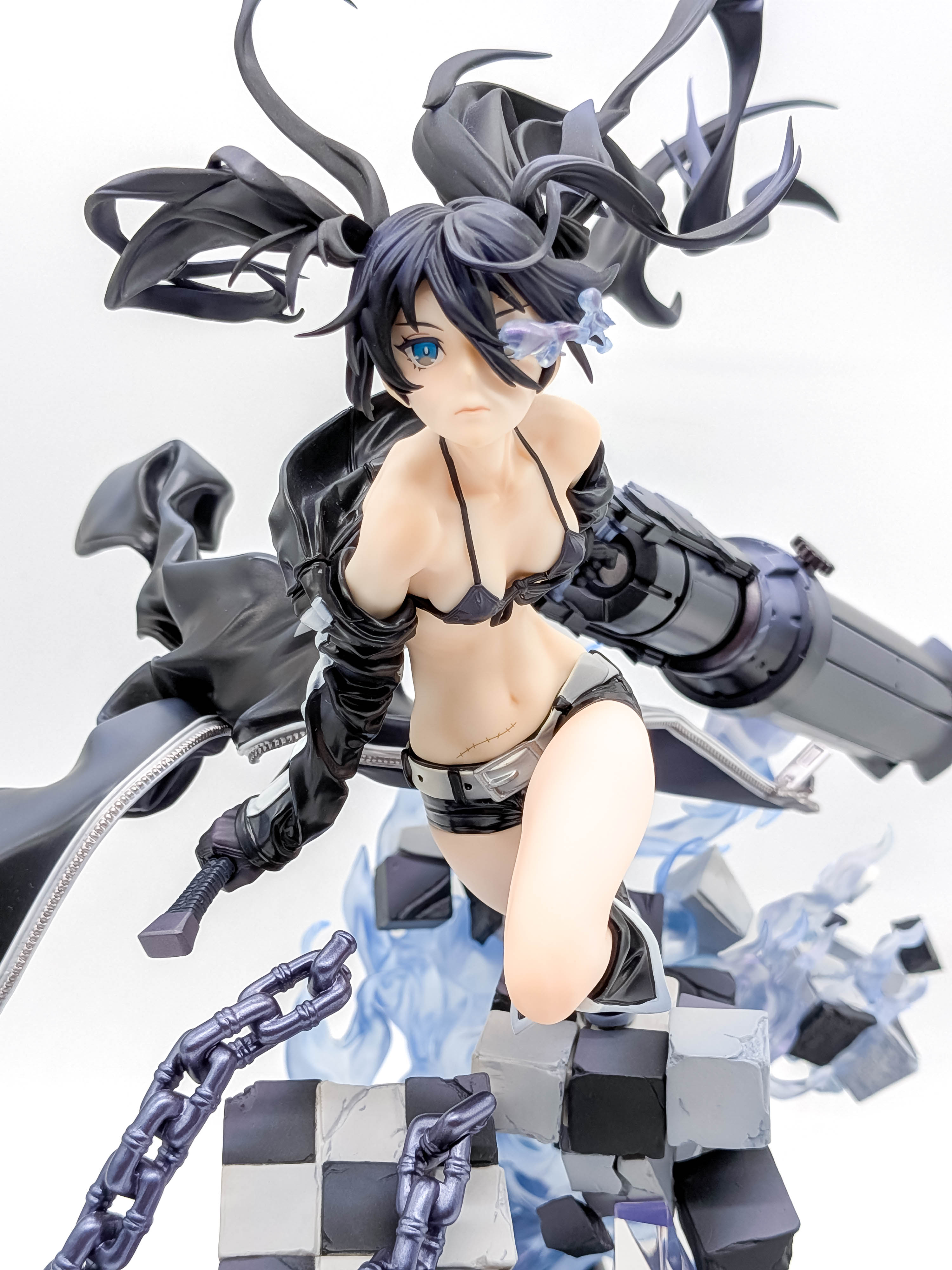 Black Rock Shooter HxxG Edition face and upper body close-up