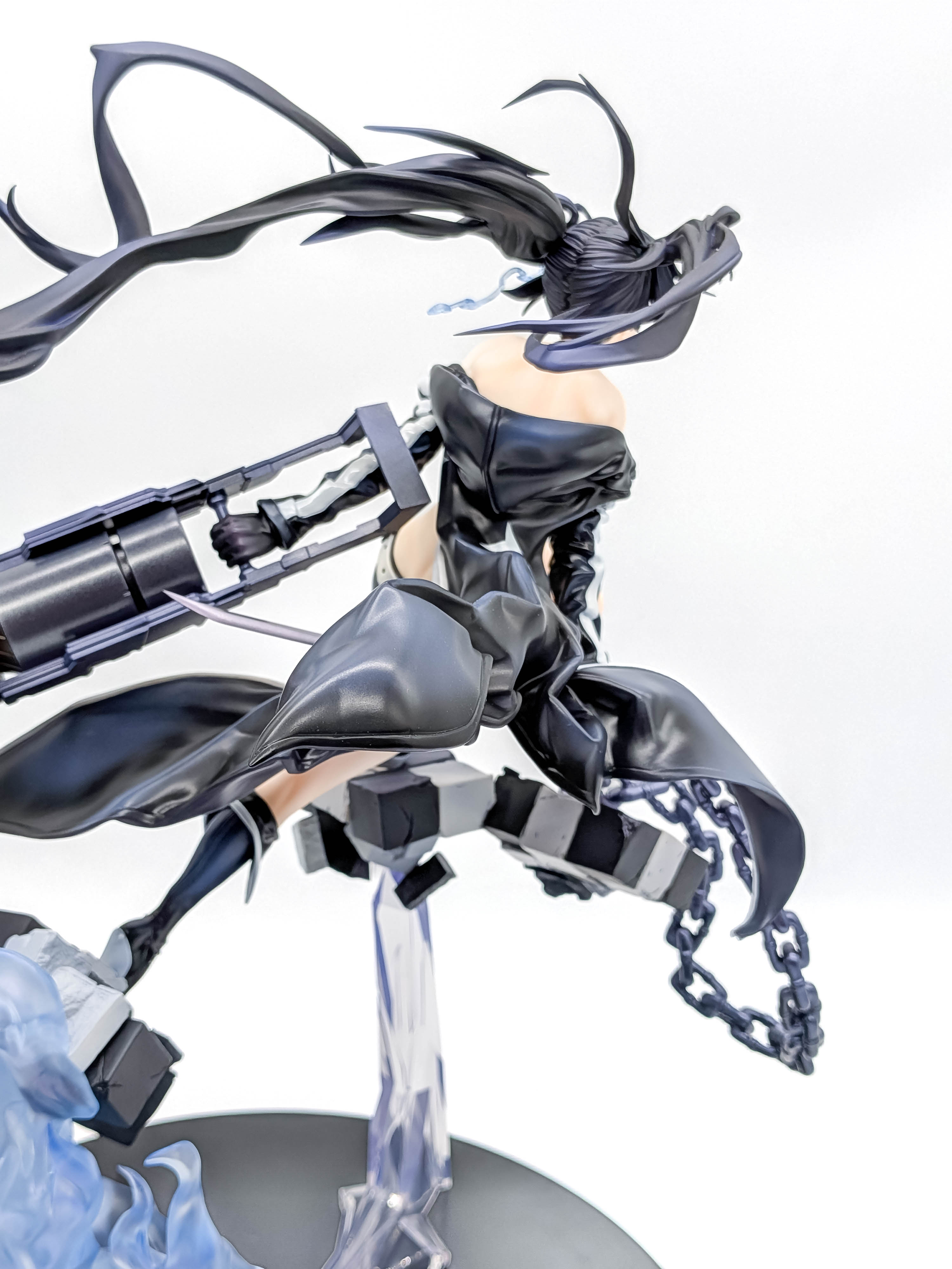 Black Rock Shooter HxxG Edition rear upper body