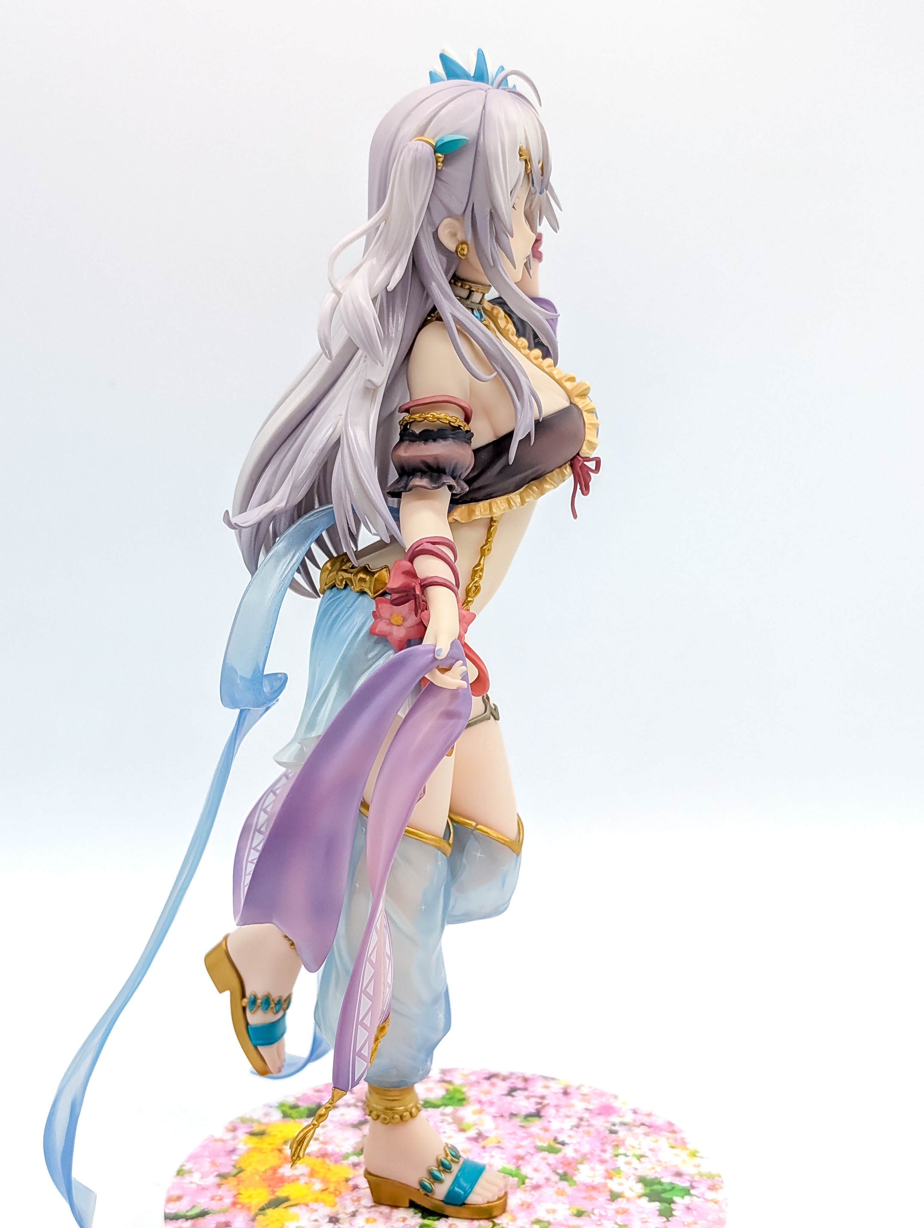 Arietta Dancer figure full side profile