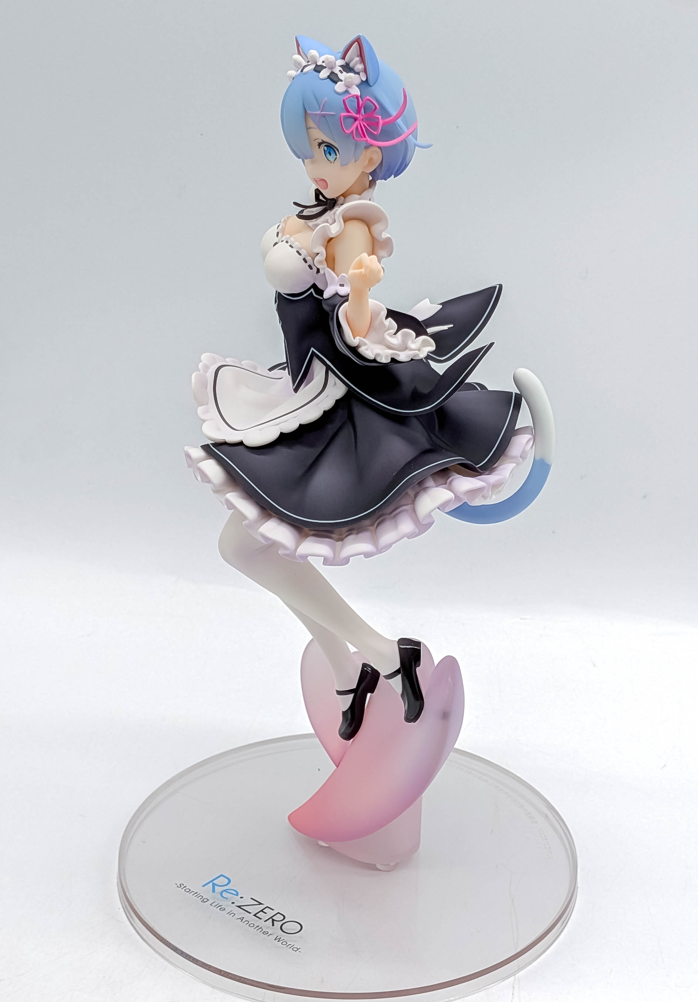 Rem Nekomimi Ver full left-side view