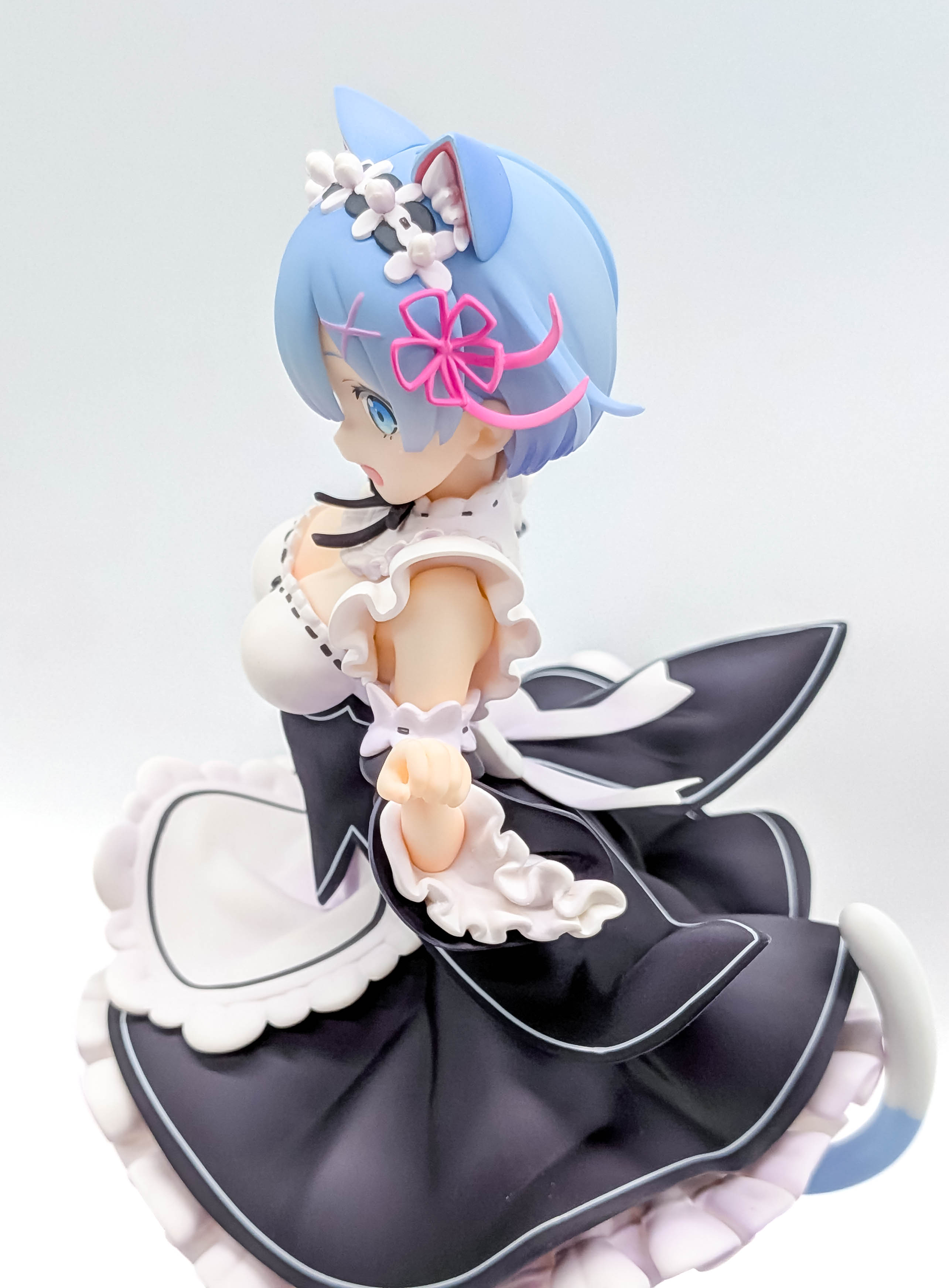 Rem Nekomimi Ver left profile hair sleeve and dress view