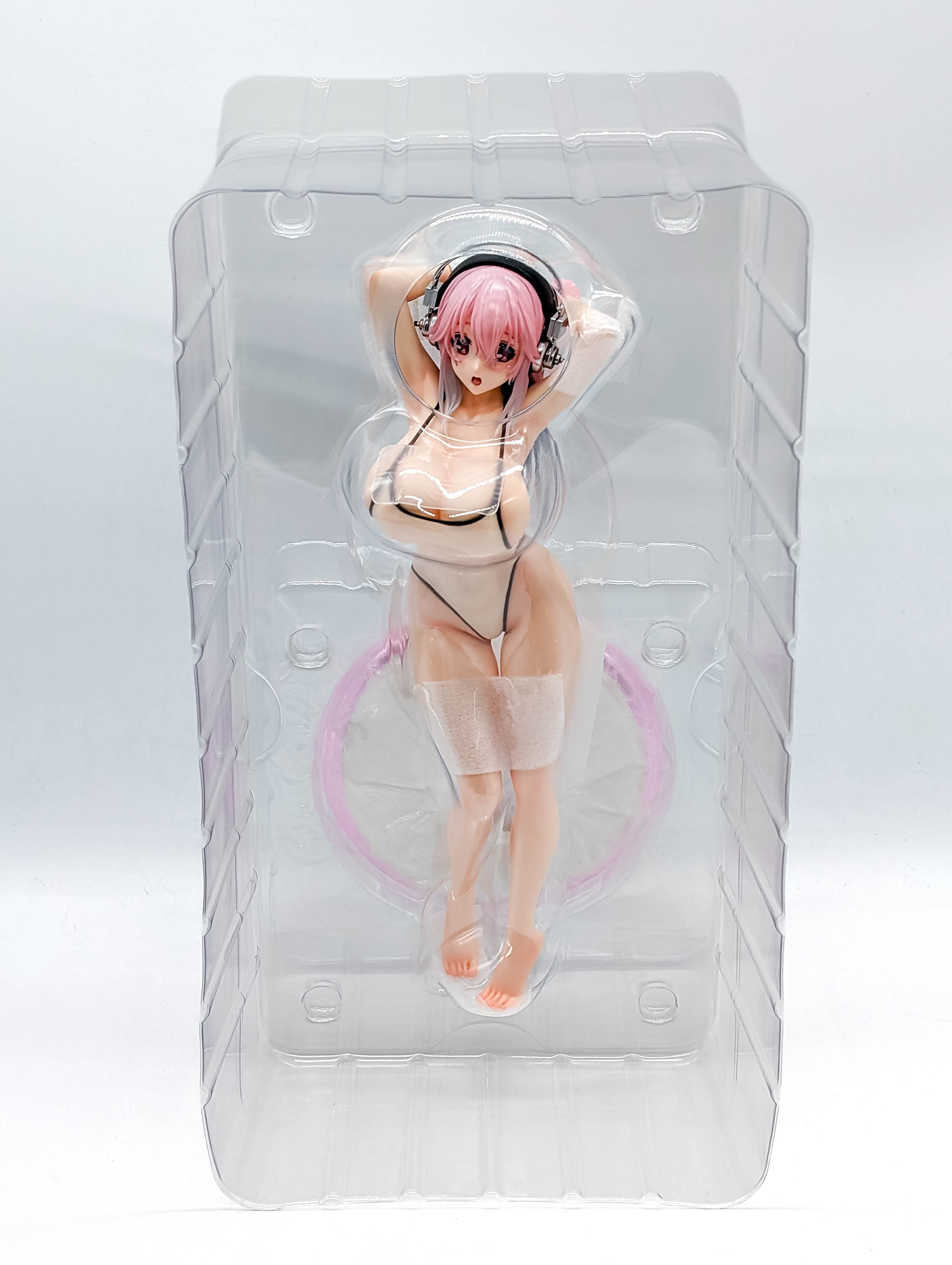 Super Sonico White Swimsuit Style blister packaging