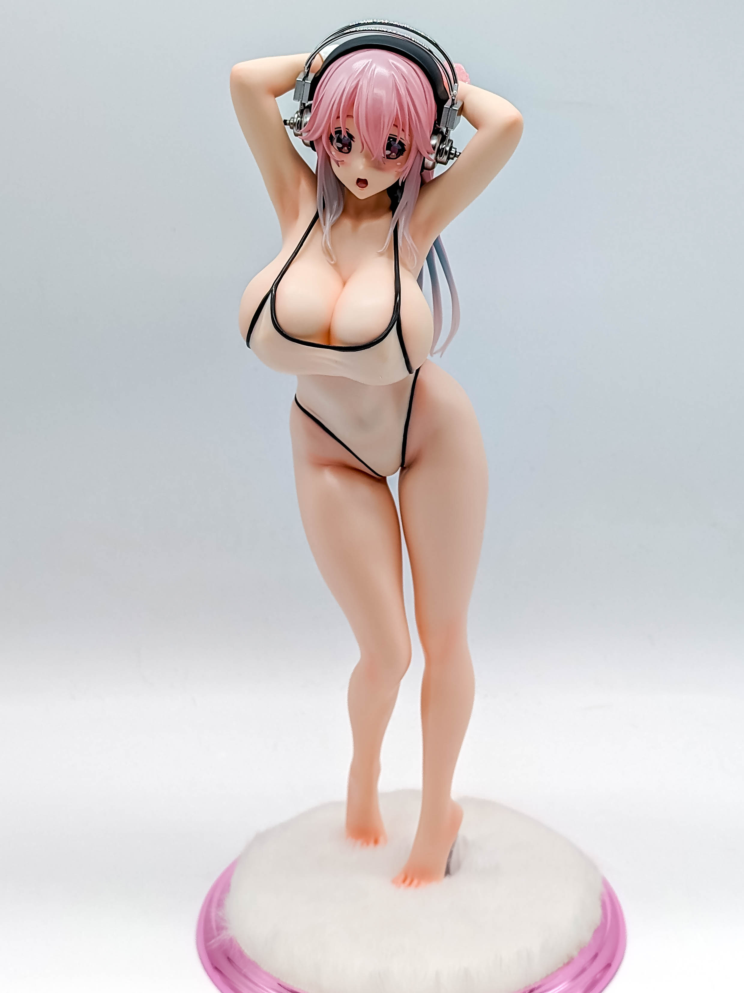 Super Sonico White Swimsuit Style main full front view