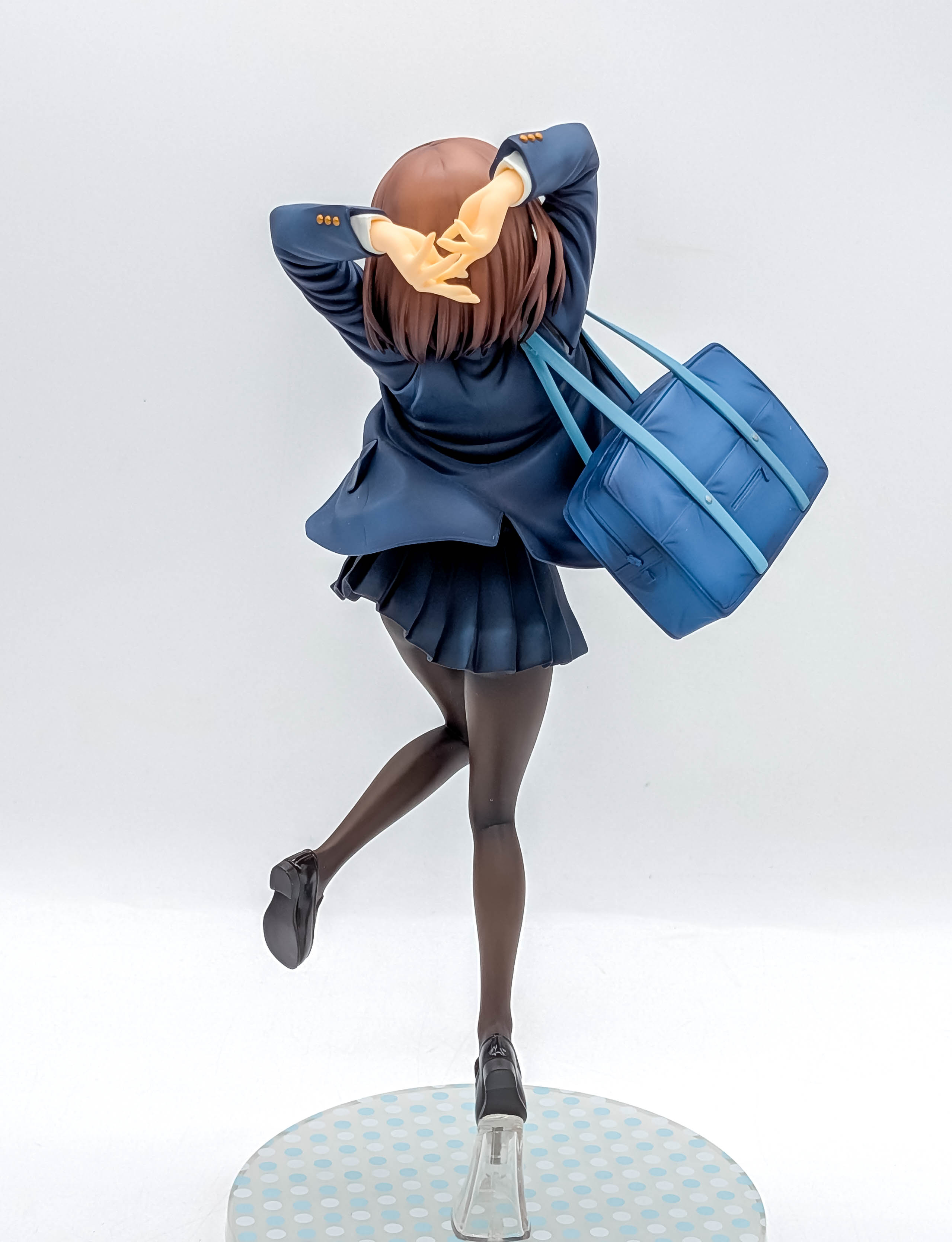 Ai-chan 1/7 figure full rear view in school uniform