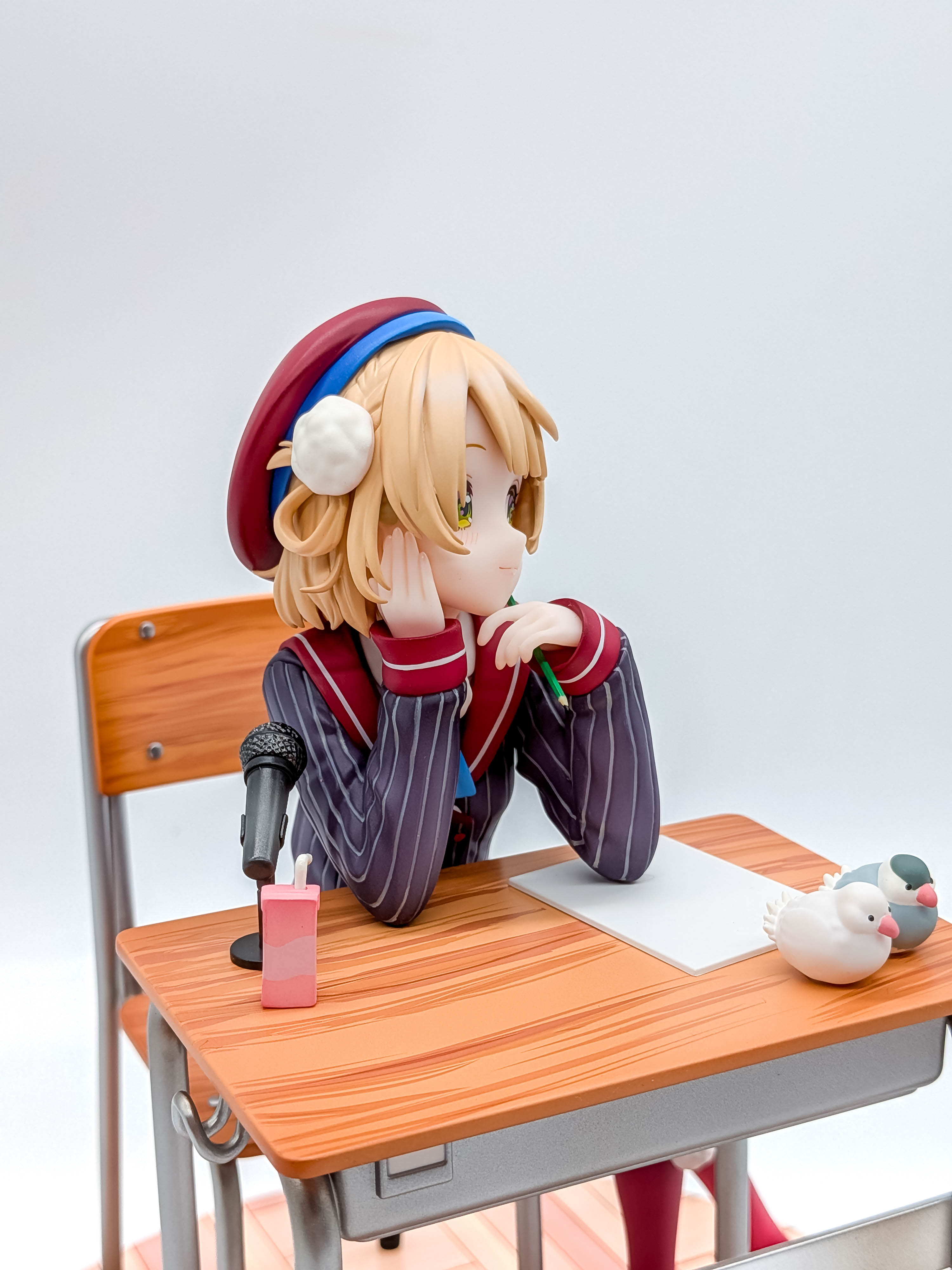 Shigure Ui figure upper-body profile and school desk view
