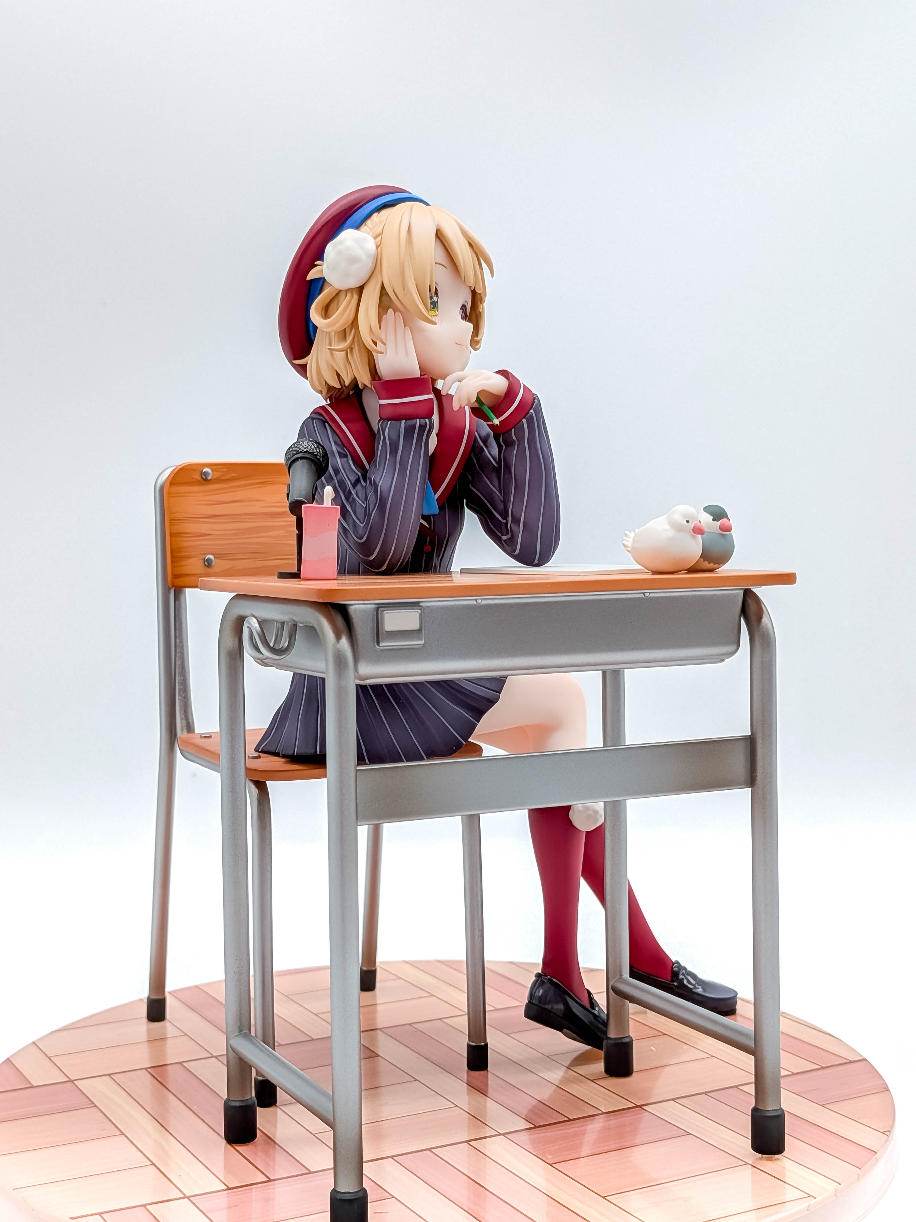 Shigure Ui figure opposite-side full classroom view