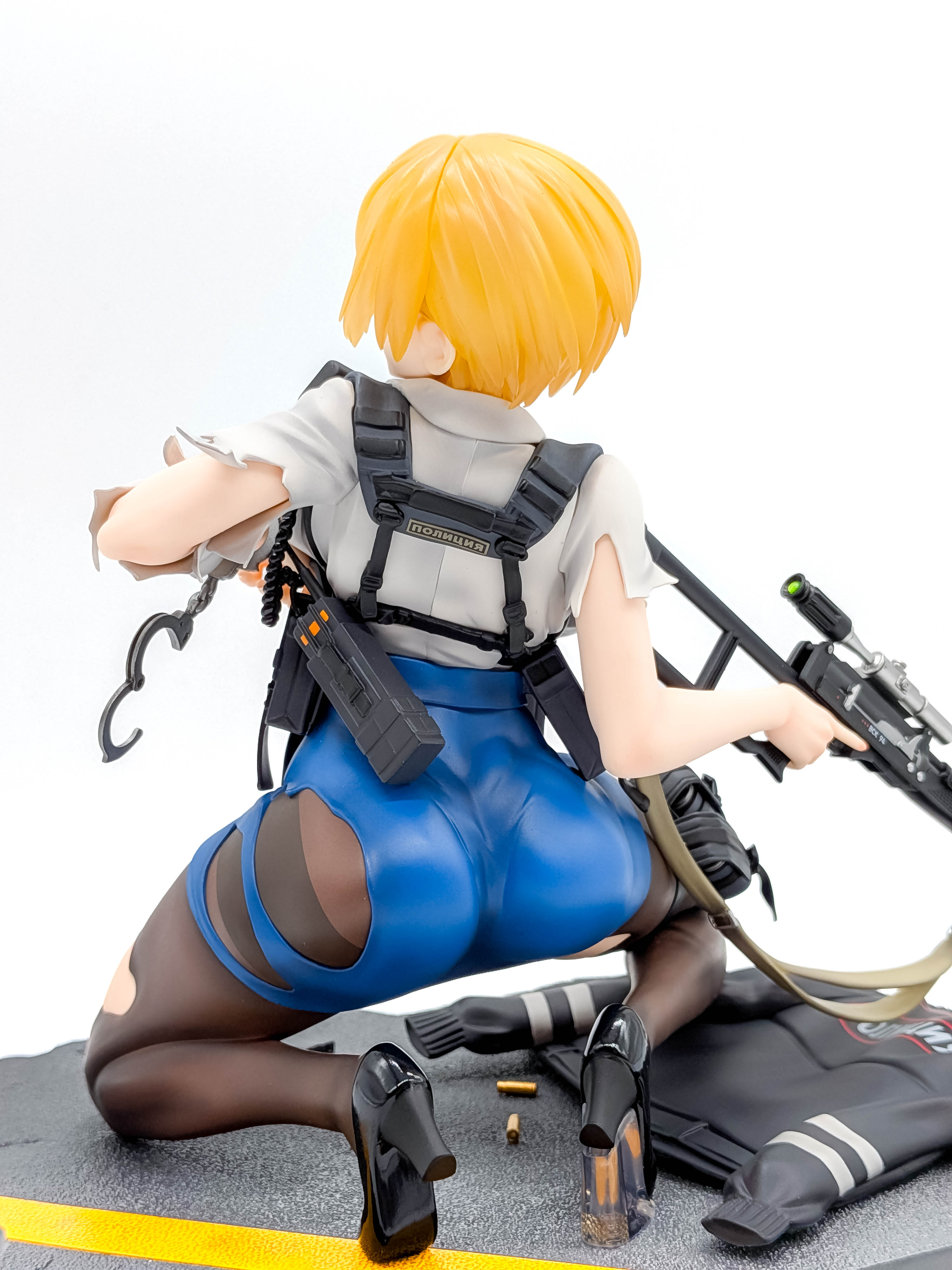 VSK-94 Heavy Damage Ver rear body silhouette