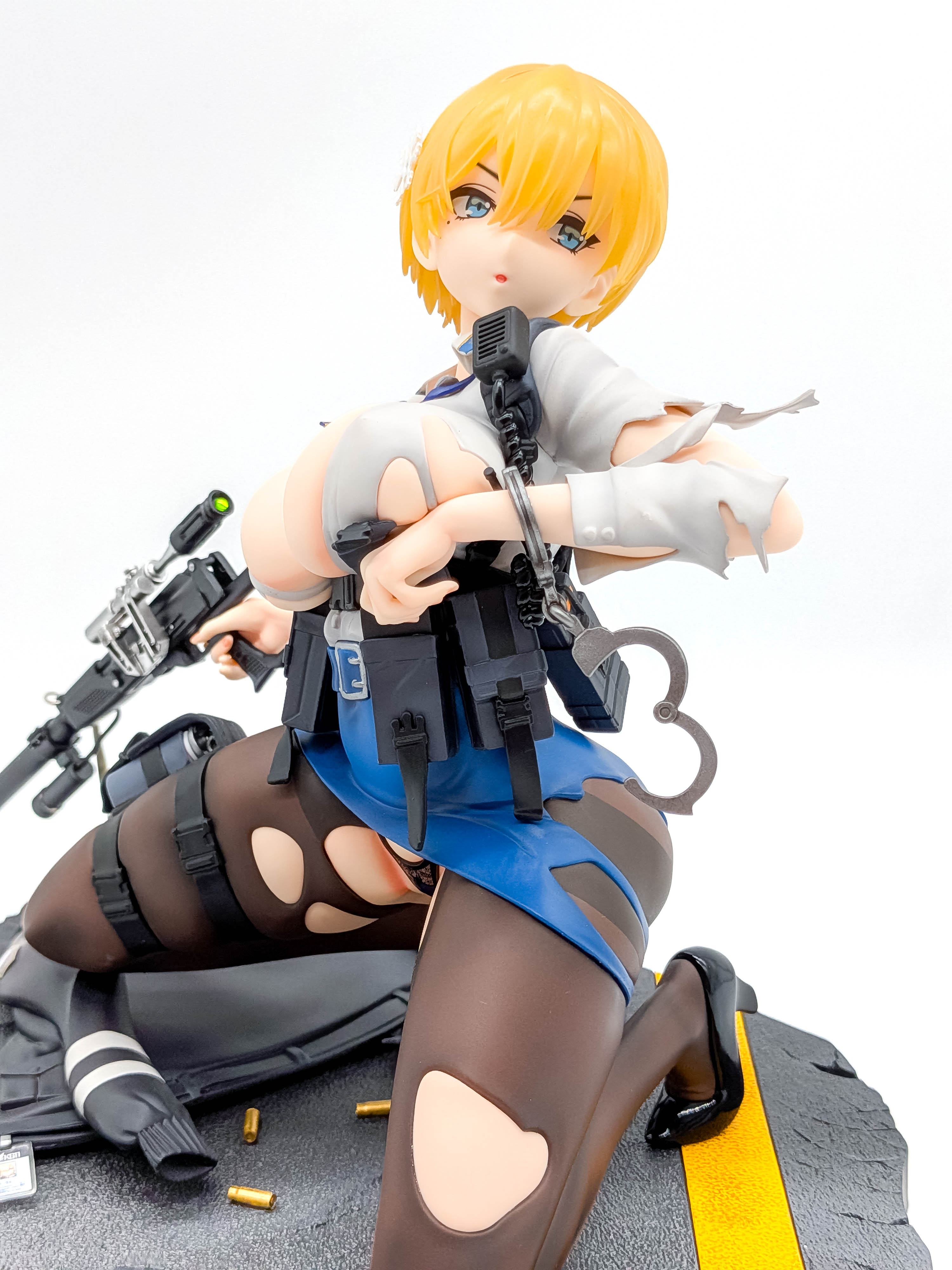 VSK-94 Heavy Damage Ver low right-front view