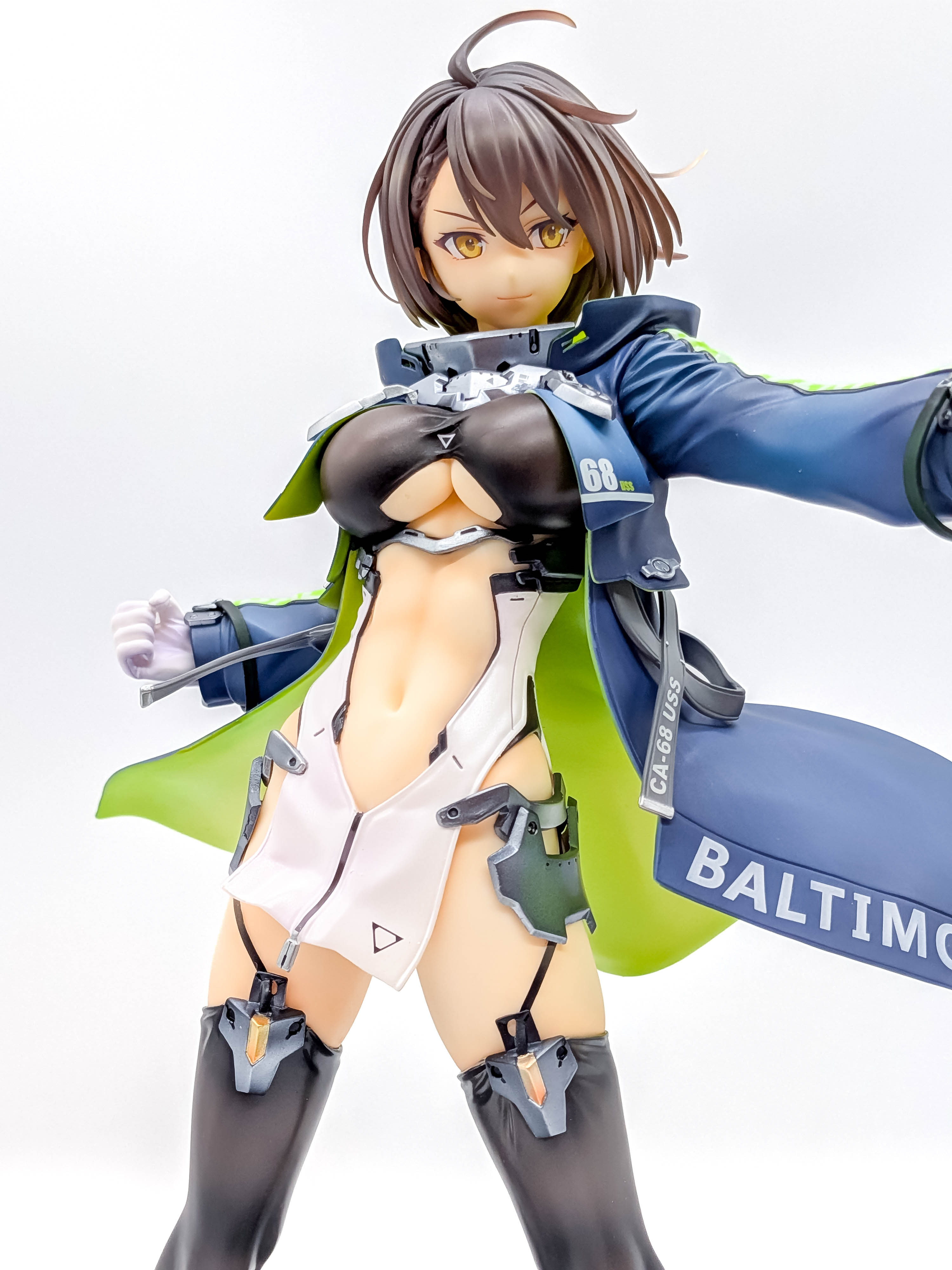 Baltimore figure bust abdomen jacket and combat outfit close-up