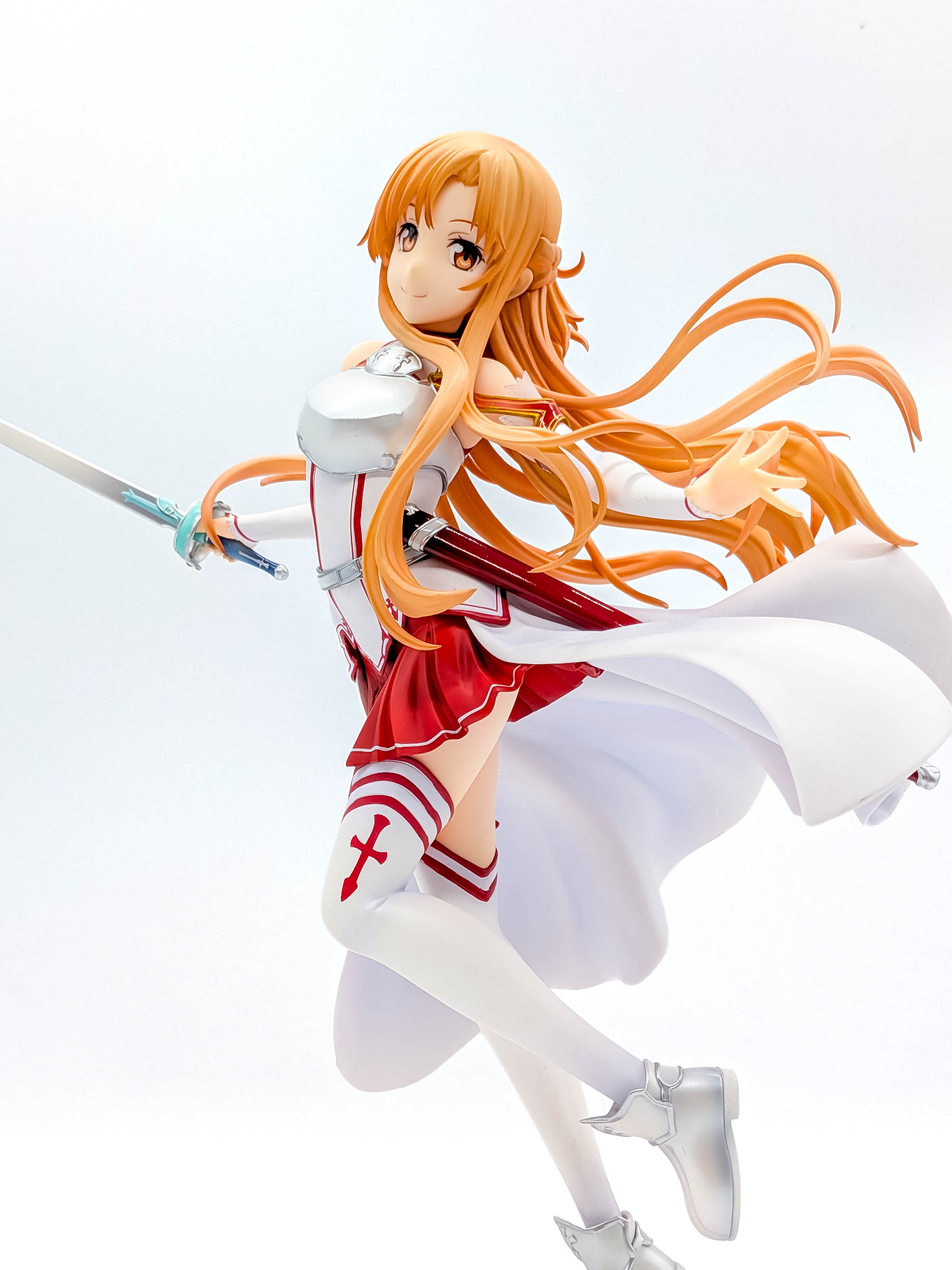 Asuna figure upper body red skirt cape and flowing hair