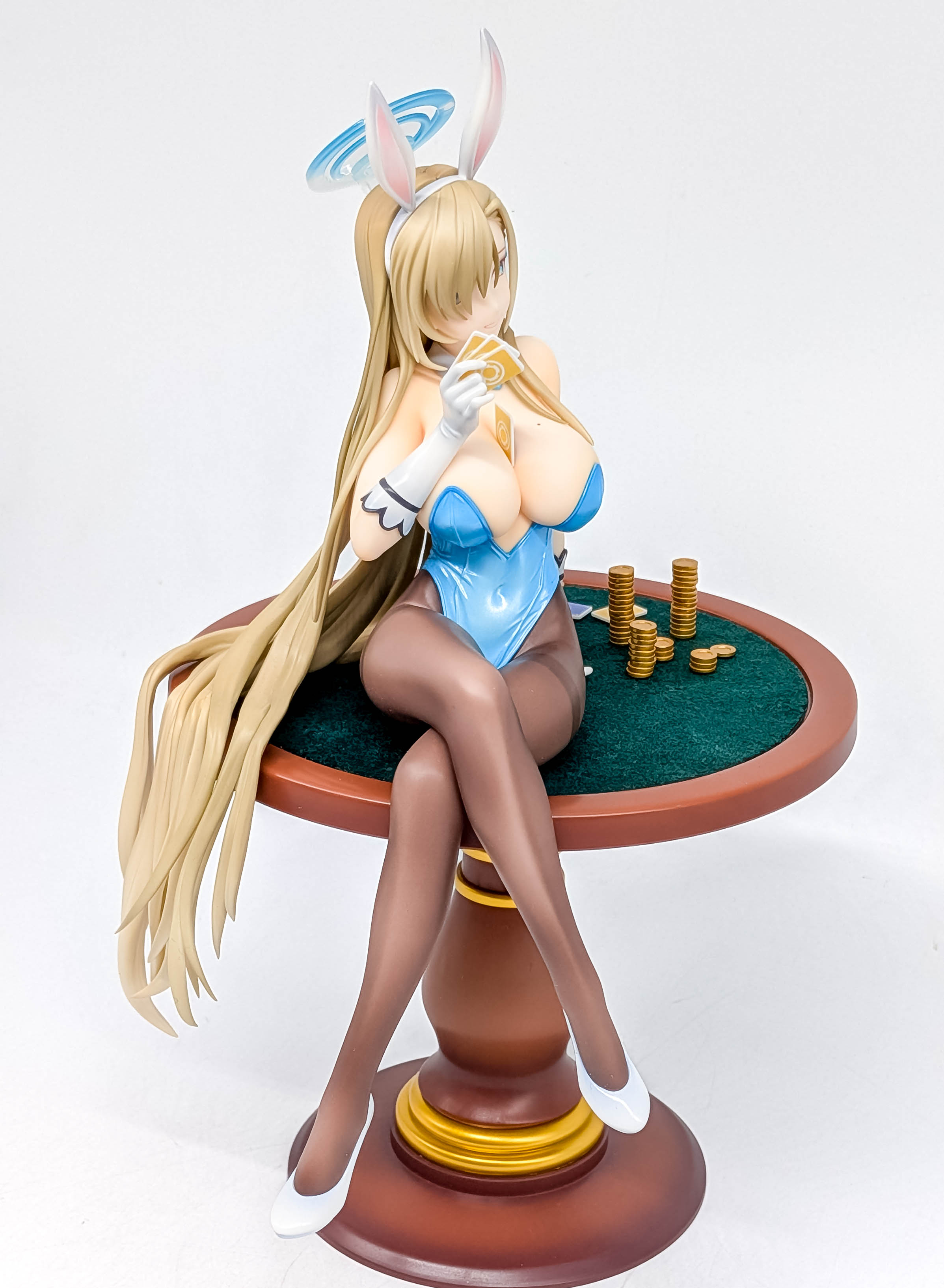 Asuna Ichinose Bunny Girl figure three-quarter view with long blonde hair