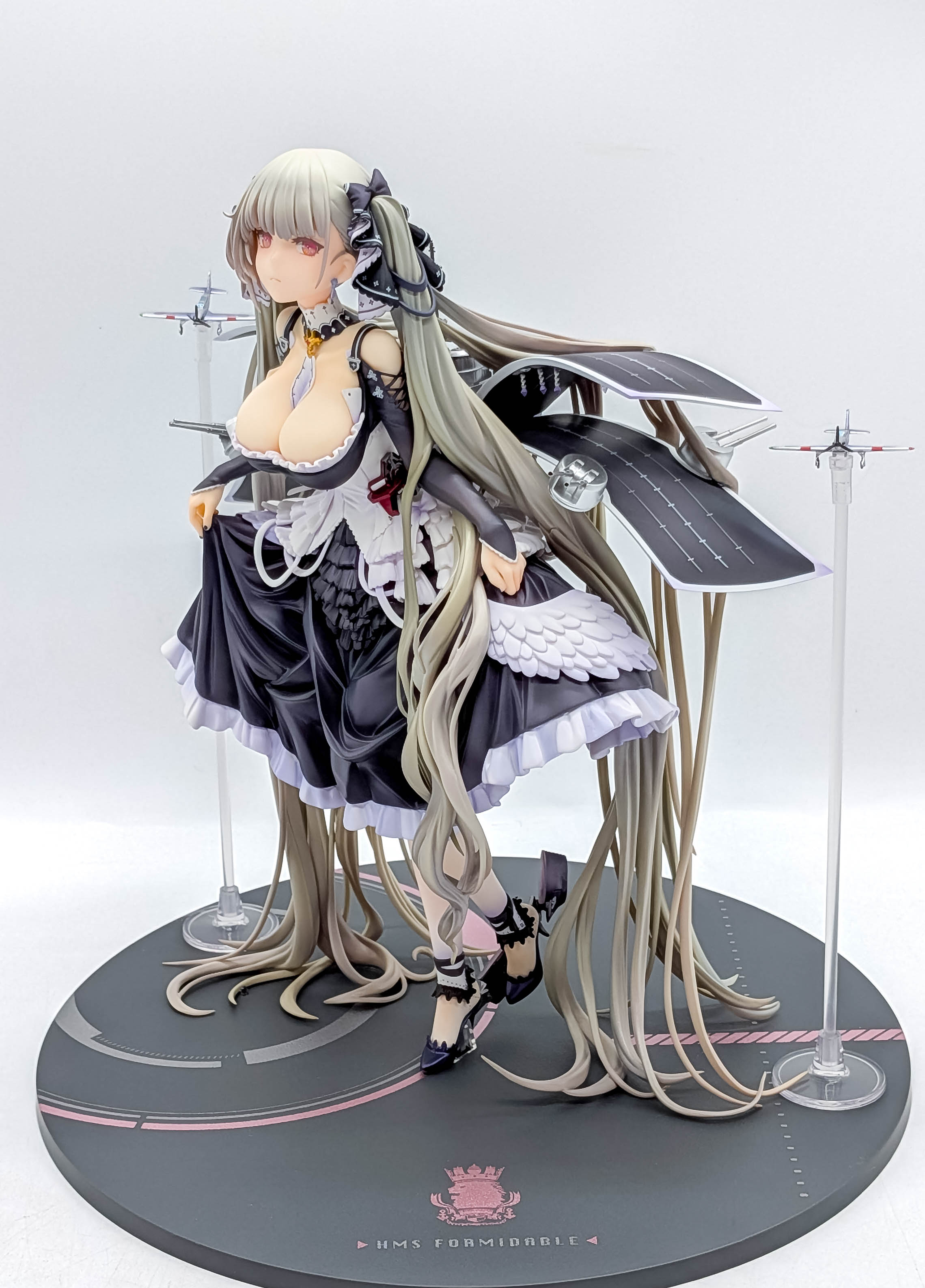 Azur Lane Formidable 1/7 scale figure by ALTER