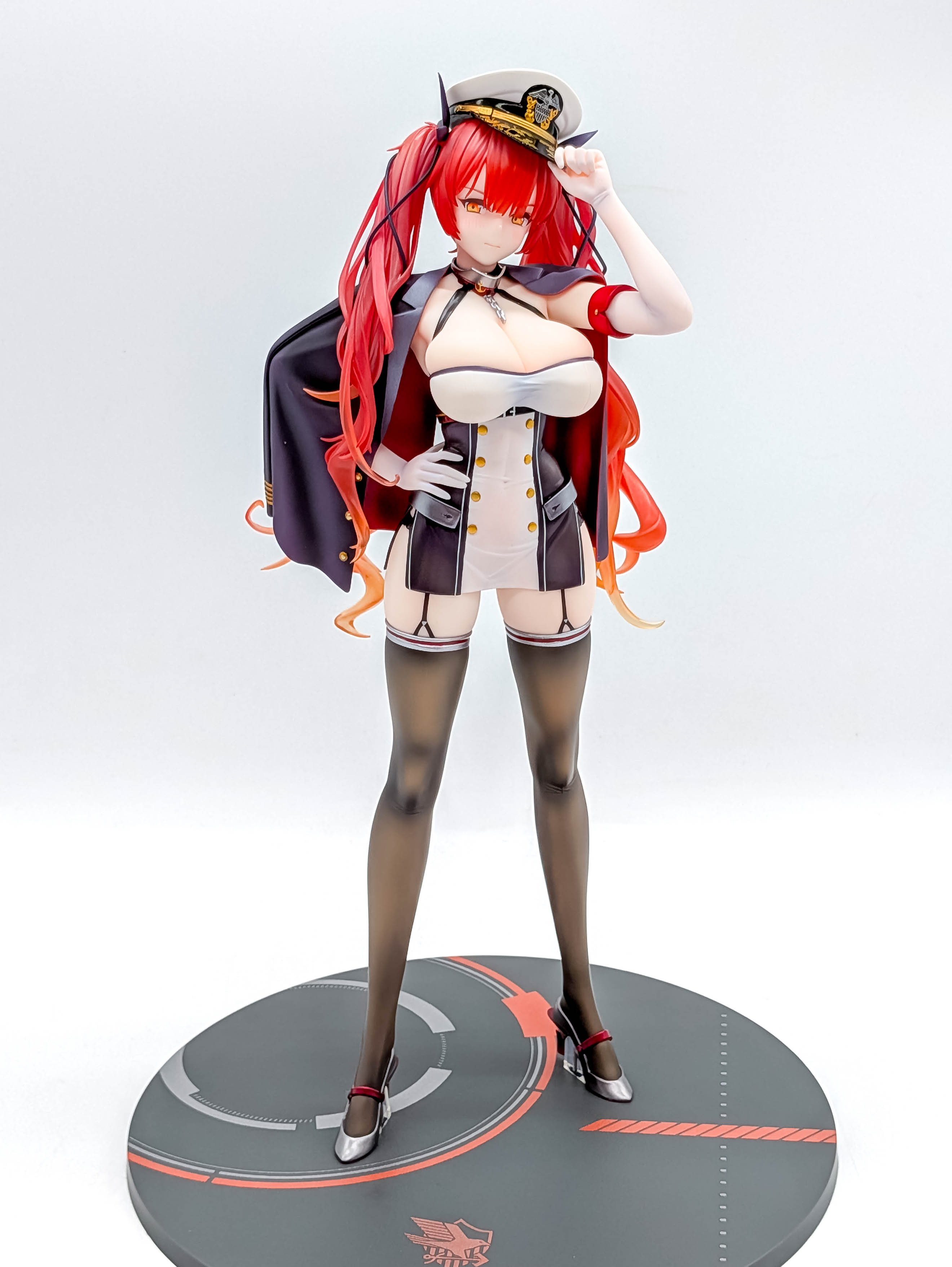 Honolulu full front view with removable navy jacket