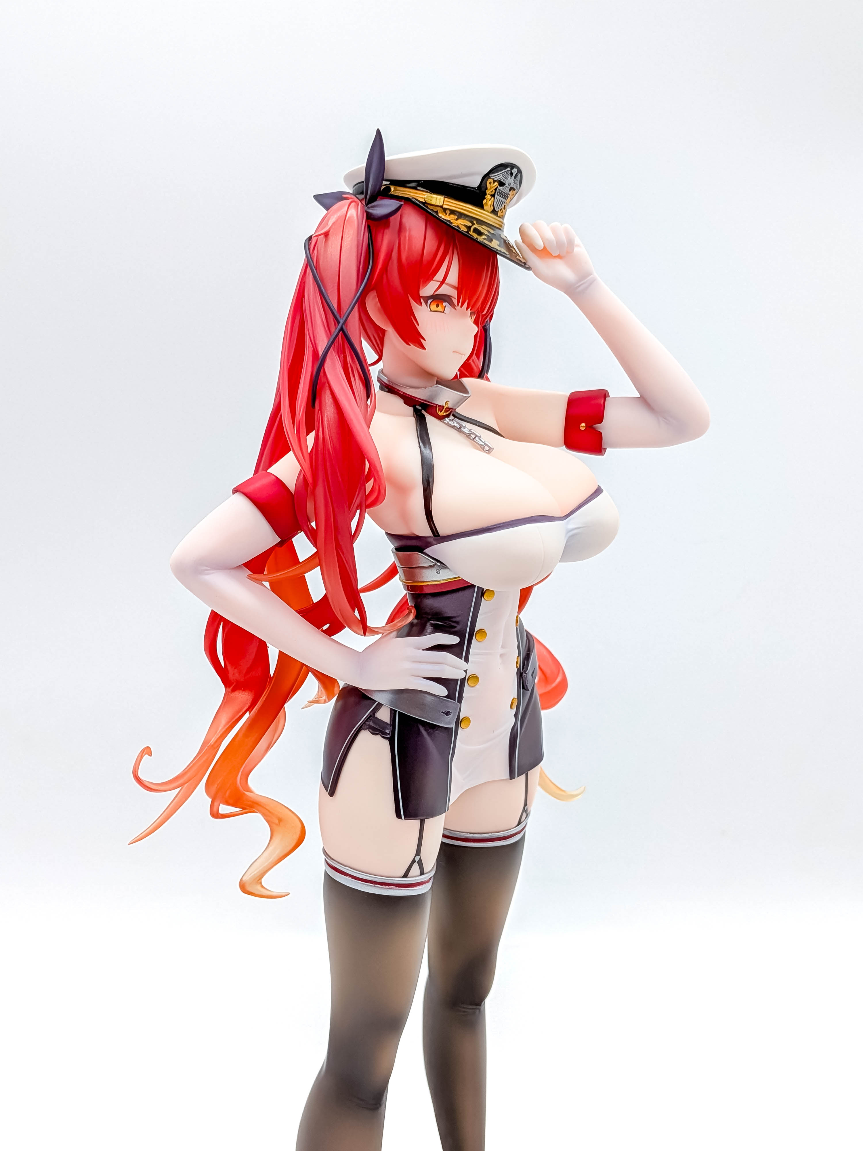 Honolulu red-orange twin-tail hair and upper-body side view