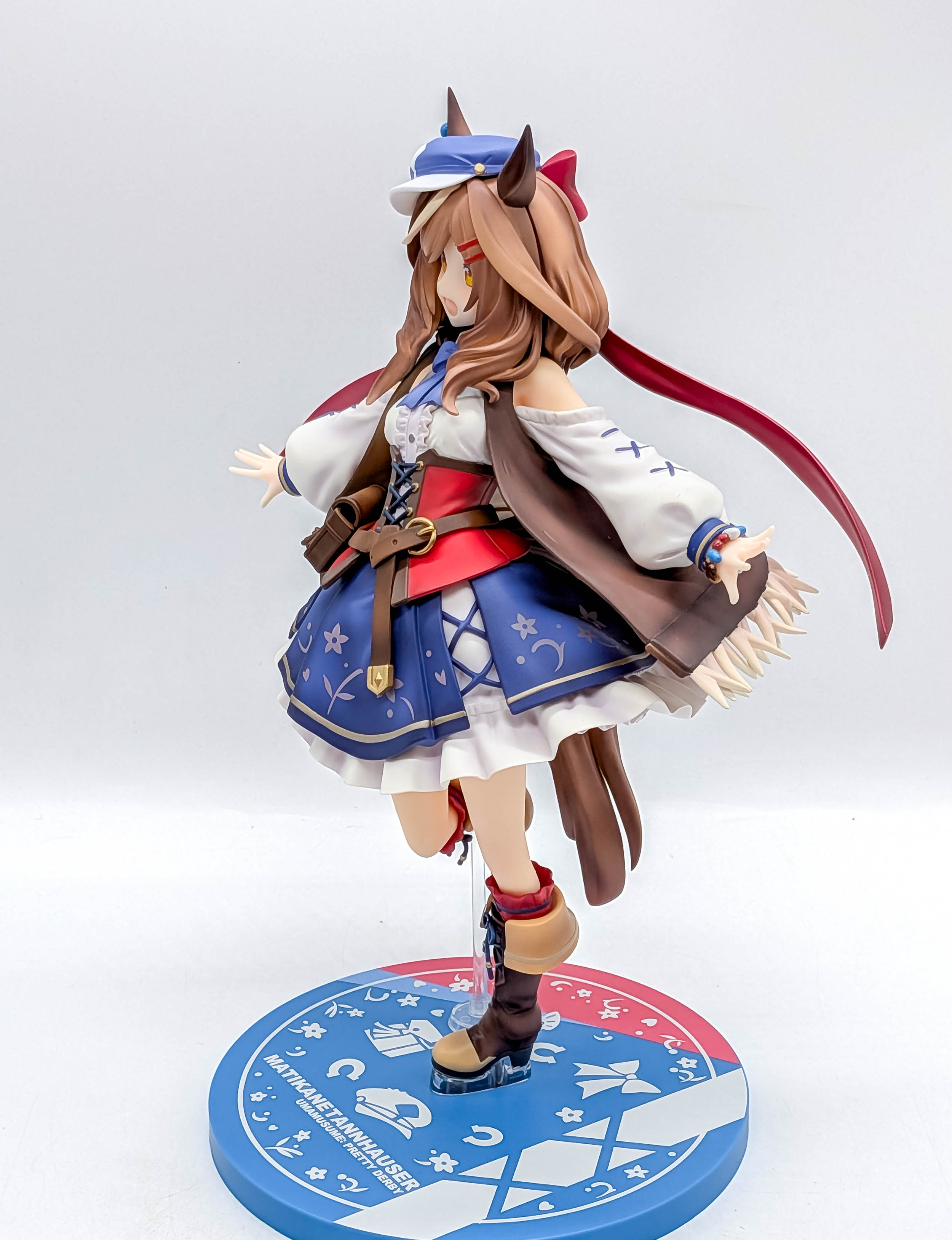 Matikanetannhauser figure opposite-side full view