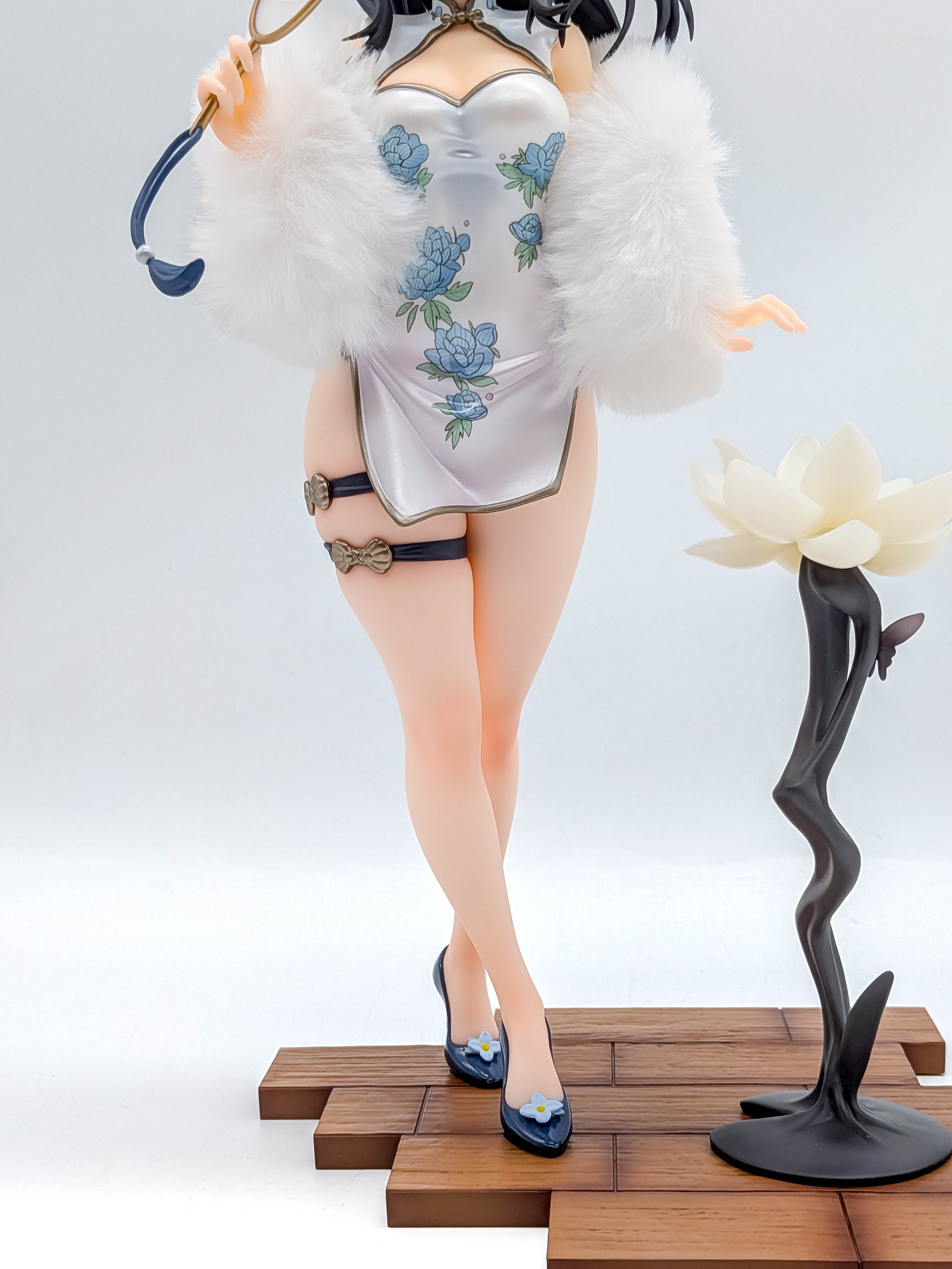 Rikka Takarada figure white China dress legs and blue heels