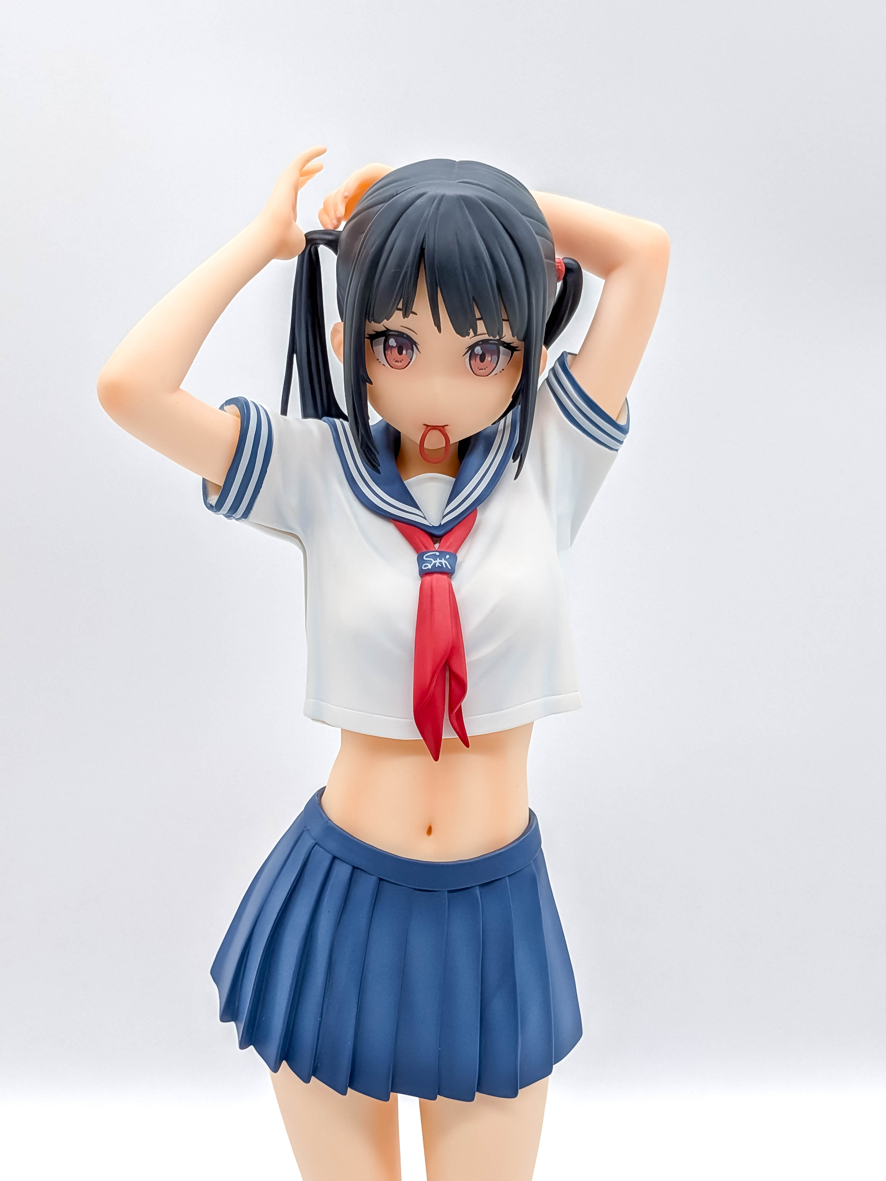 Sailor Fuku no Mannaka figure face twin tails and sailor uniform close-up