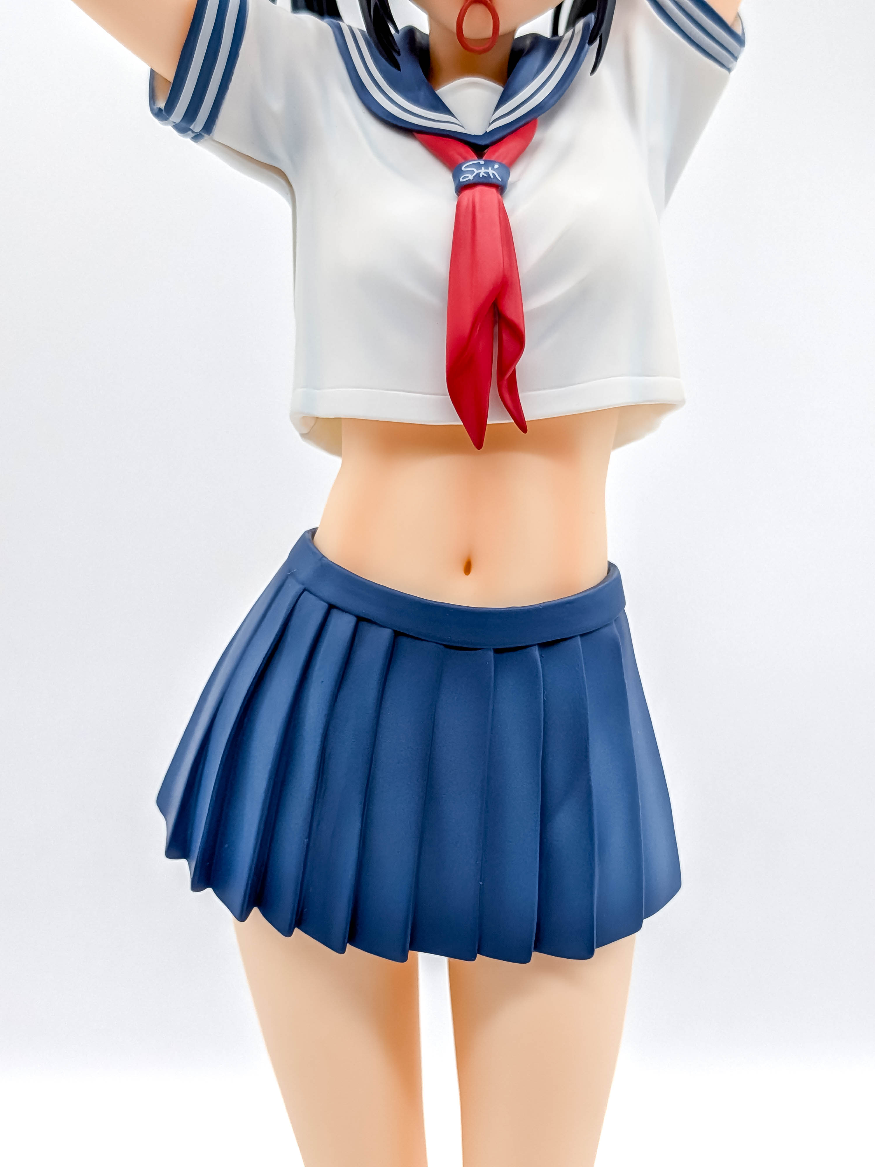 Sailor Fuku no Mannaka figure sailor top red neckerchief and pleated skirt detail