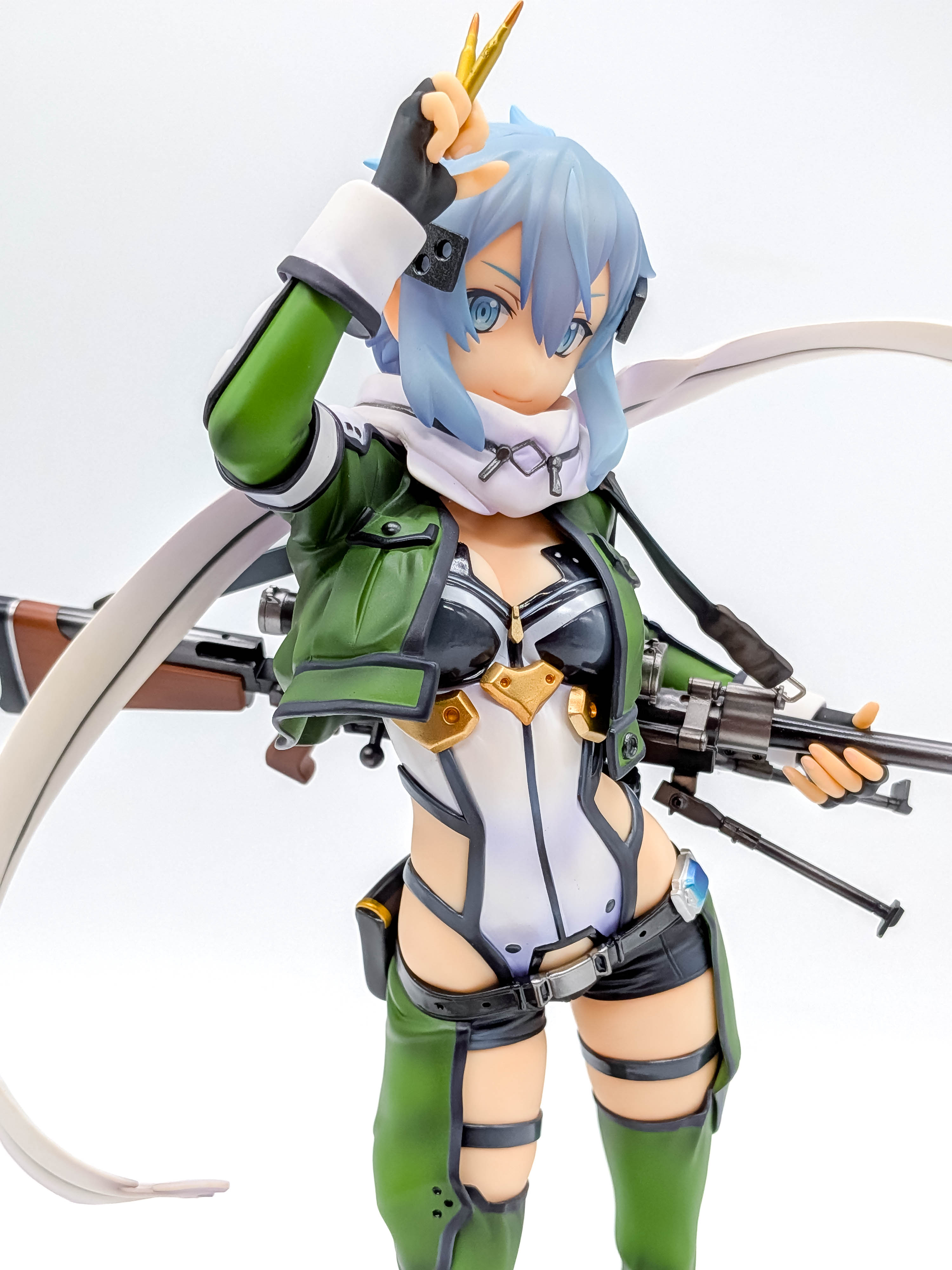 Sinon figure face blue hair scarf and upper-body close-up